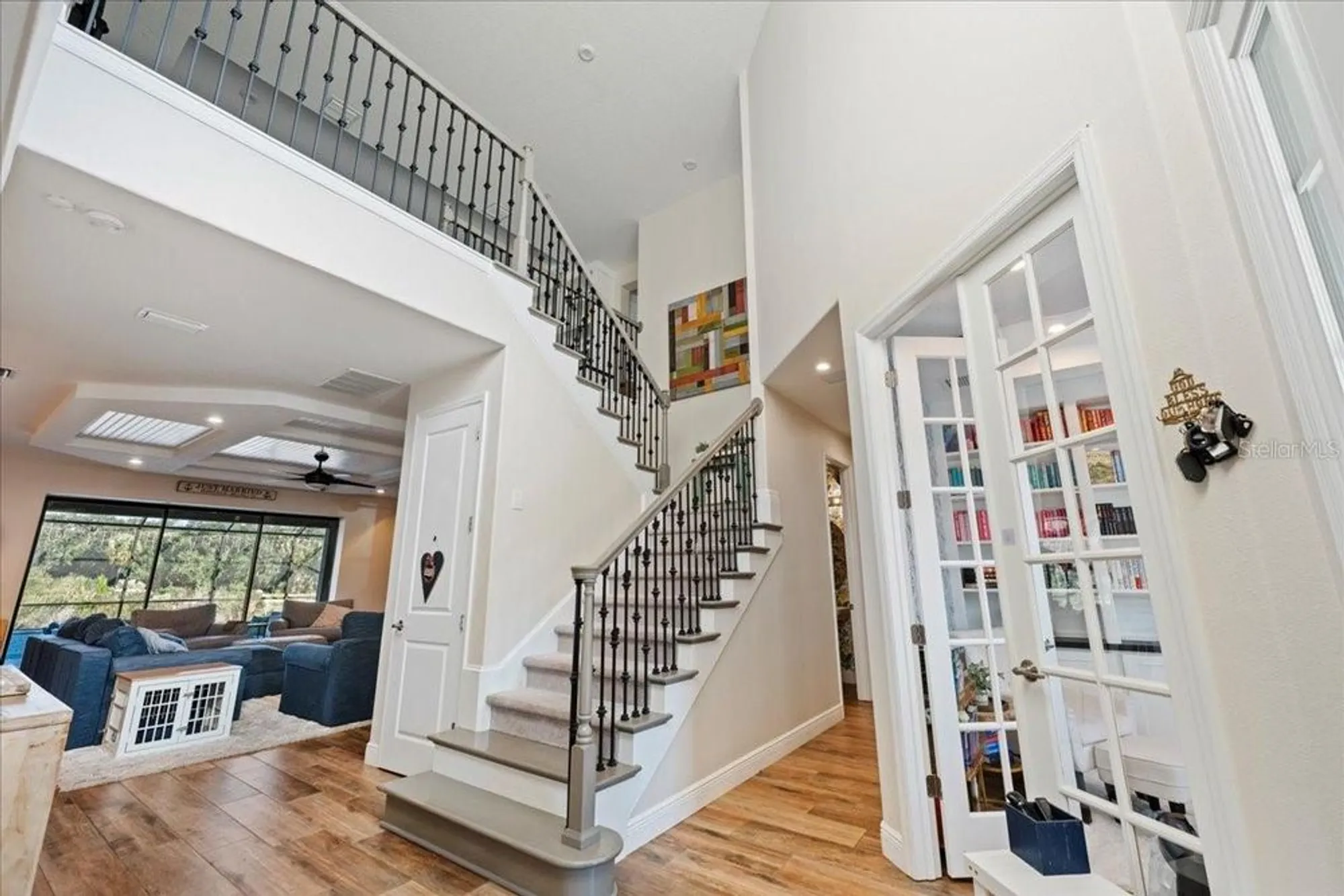 Property Slideshow image 16 of 86 | 10215 milky way cir, Sarasota, FL, 34241