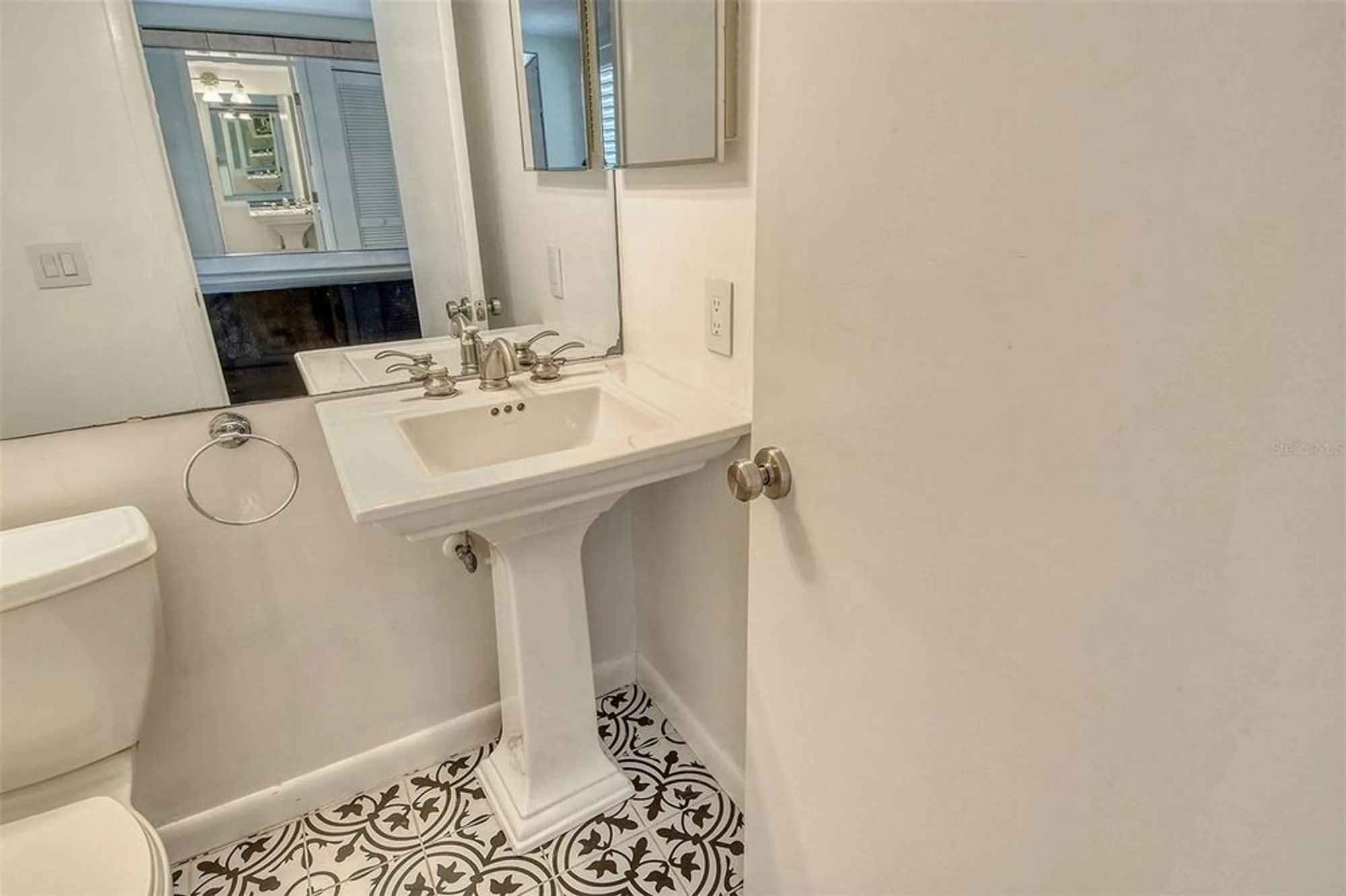 Property Slideshow image 41 of 84 | 1473 landings cir # 44, Sarasota, FL, 34231