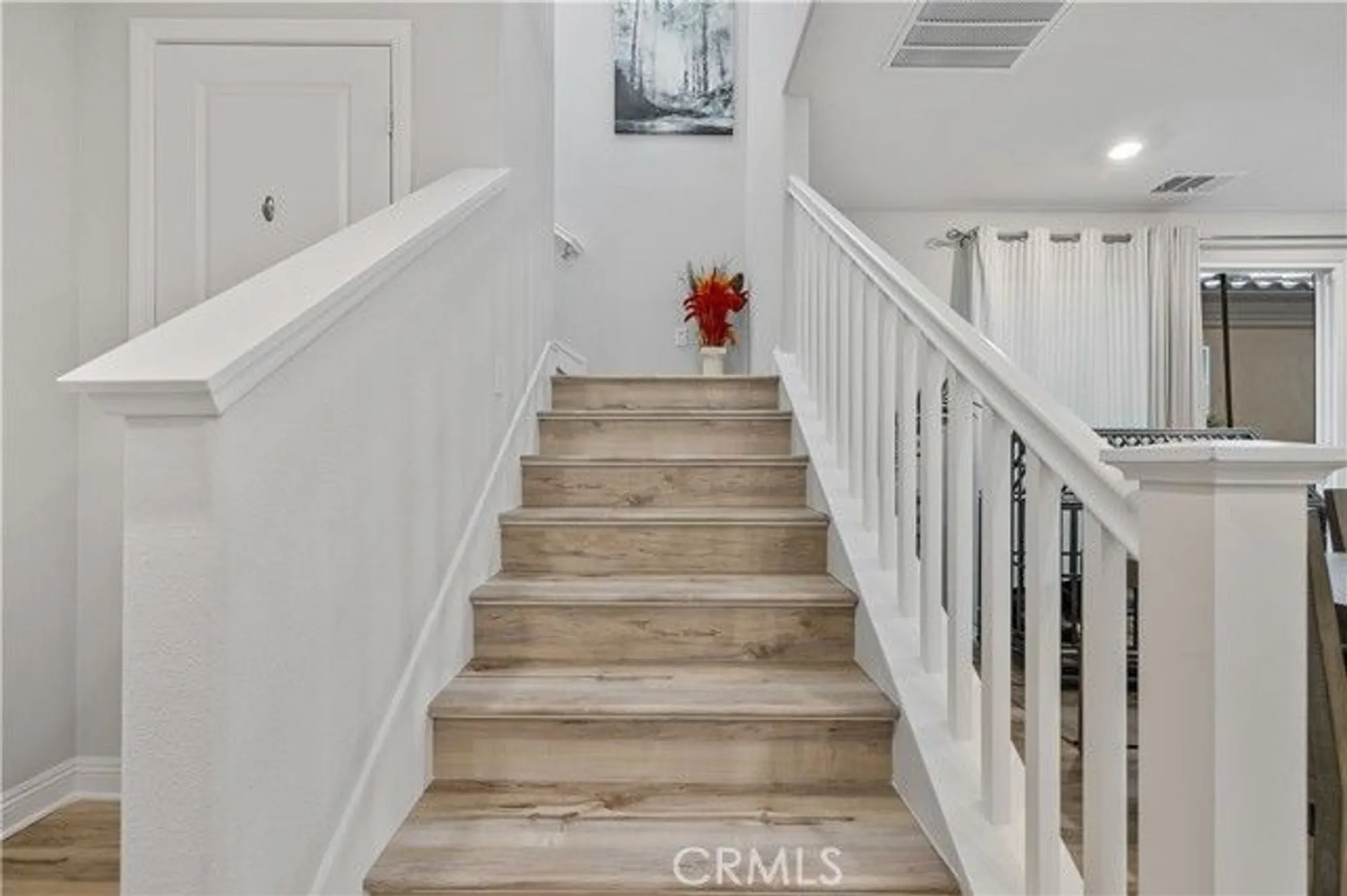 Property Slideshow image 33 of 55 | 20608 galloway dr, Santa Clarita, CA, 91350