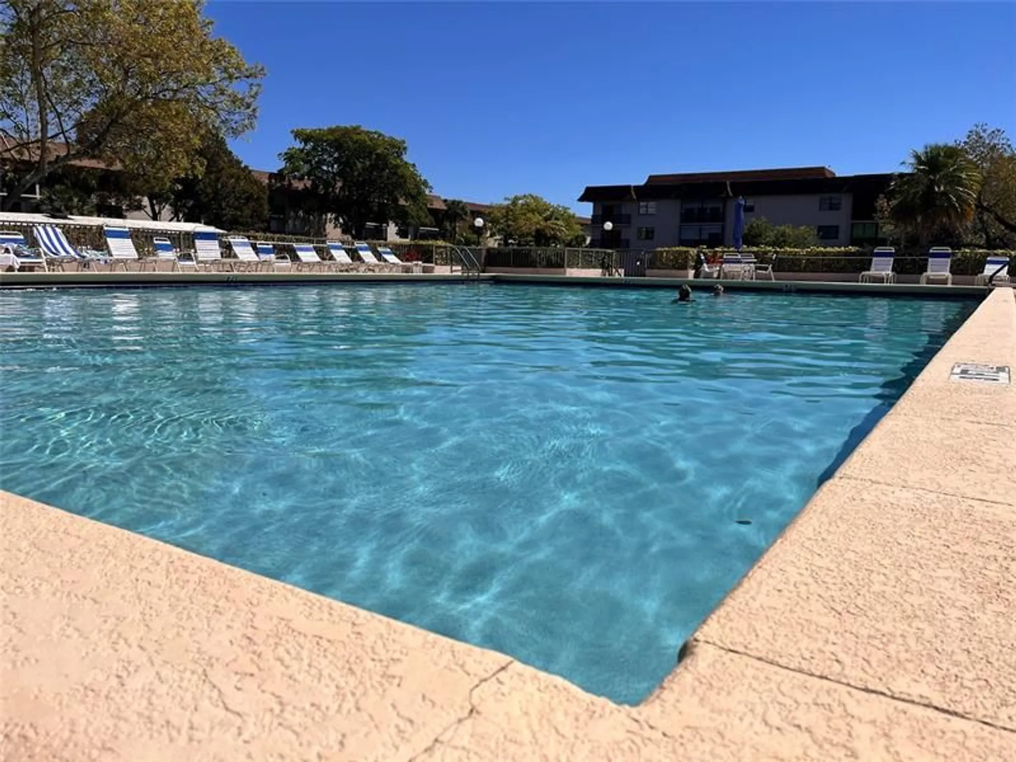 Property Slideshow image 24 of 25 | 4940 e sabal palm blvd apt 414, Tamarac, FL, 33319