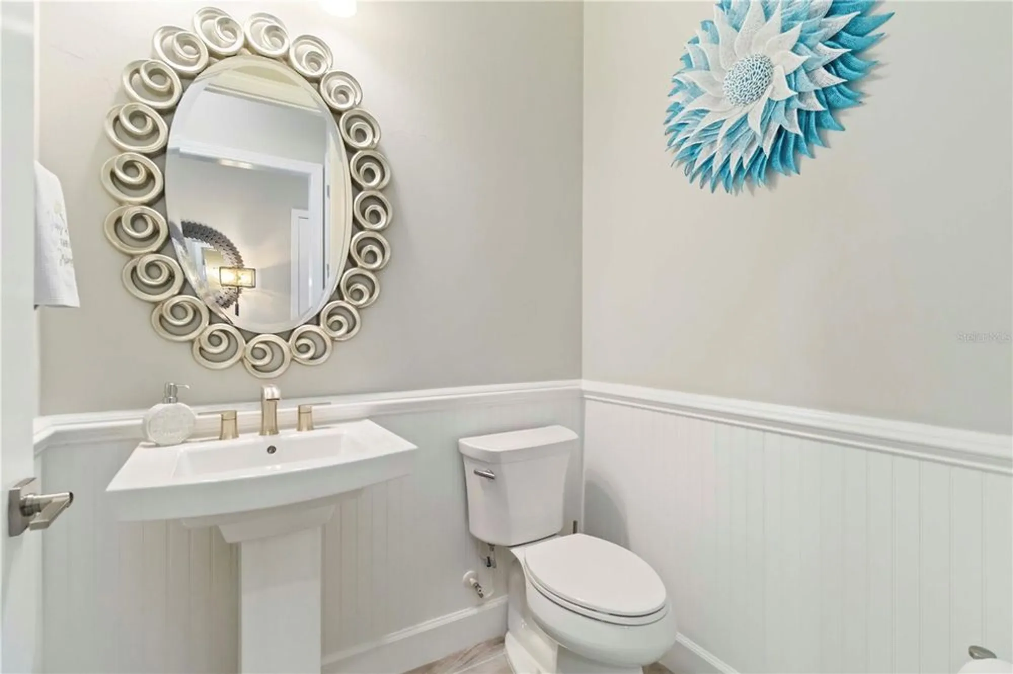 Property Slideshow image 14 of 83 | 7327 summerland cv, Bradenton, FL, 34202