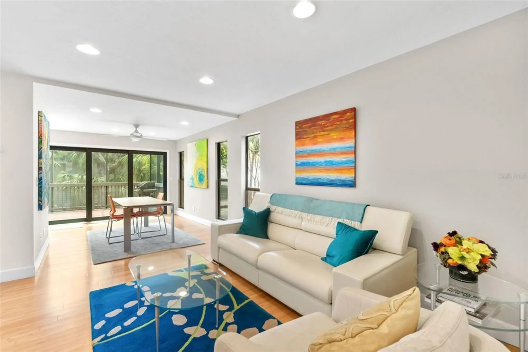 Property Slideshow image 13 of 69 | 1347 landings dr 6, Sarasota, FL, 34231