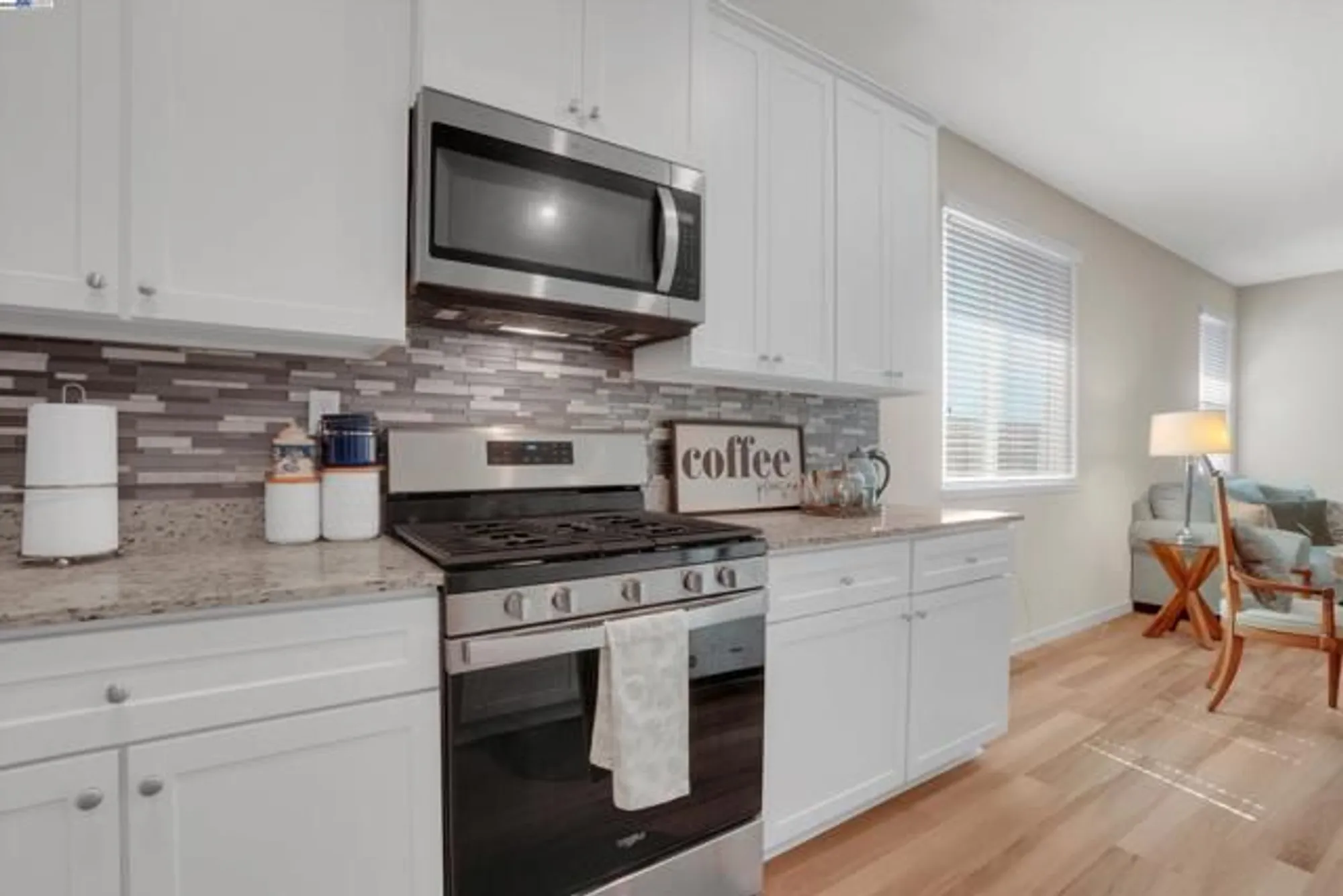 Property Slideshow image 16 of 36 | 2211 lavender pl, Rio Vista, CA, 94571