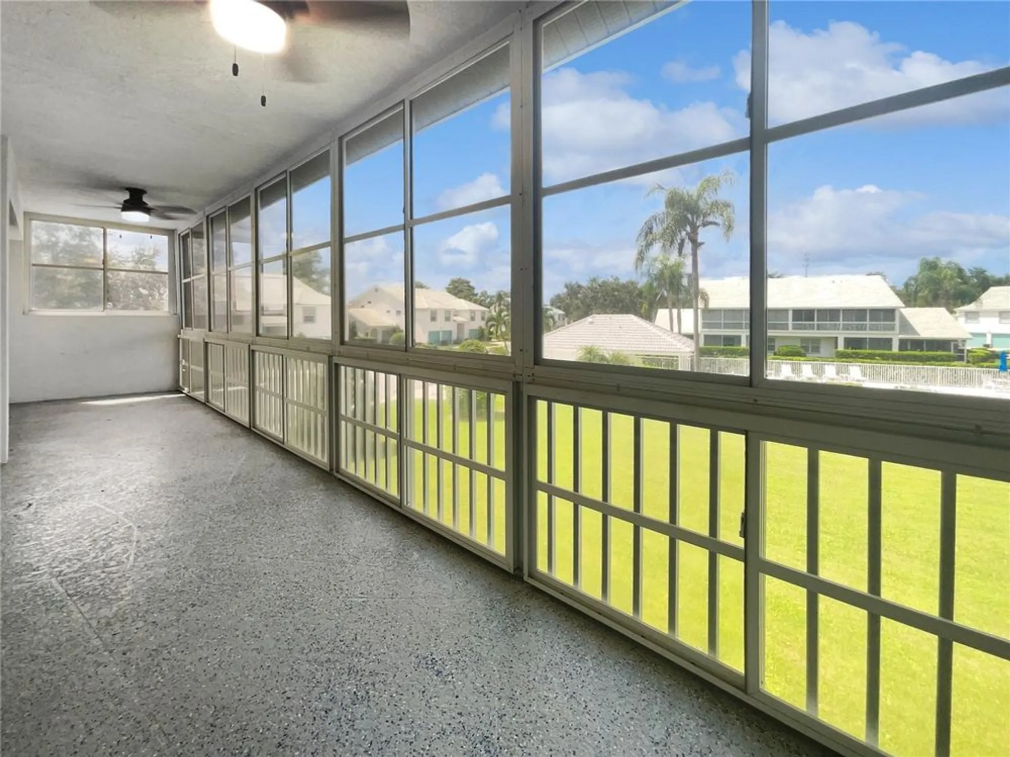 Property Slideshow image 26 of 29 | 6629 pineview ter # 5-201, Bradenton, FL, 34203