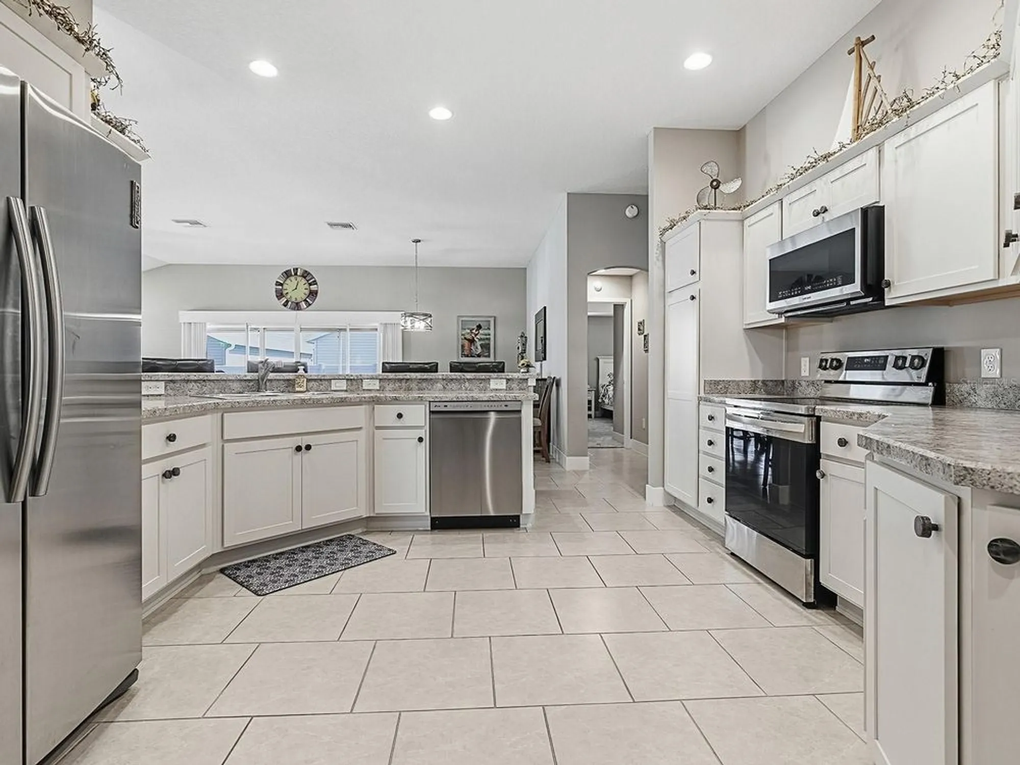 Property Slideshow image 12 of 51 | 1796 flynn cir, The Villages, FL, 32163