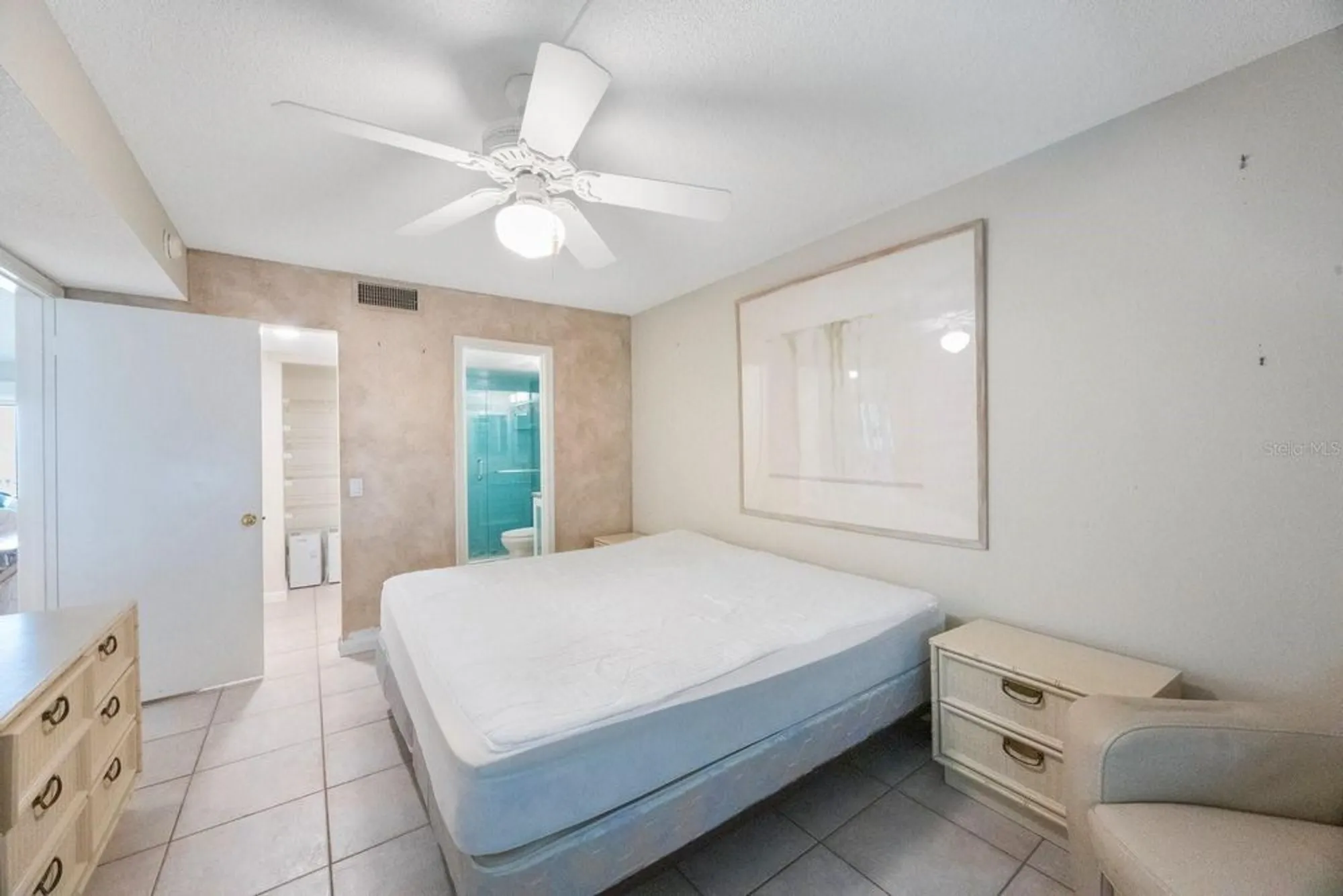 Property Slideshow image 21 of 37 | 6265 sun blvd apt 112, St Petersburg, FL, 33715