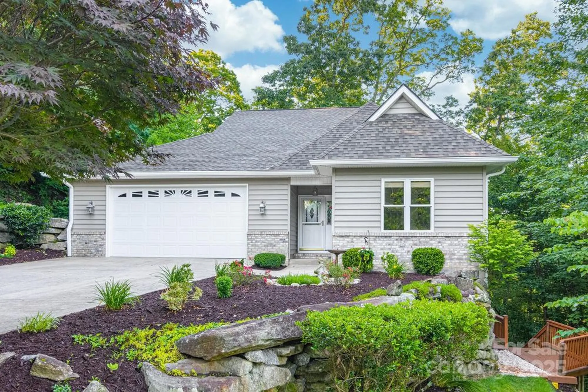 Property Slideshow image 46 of 46 | 299 carriage summitt way, Hendersonville, NC, 28791