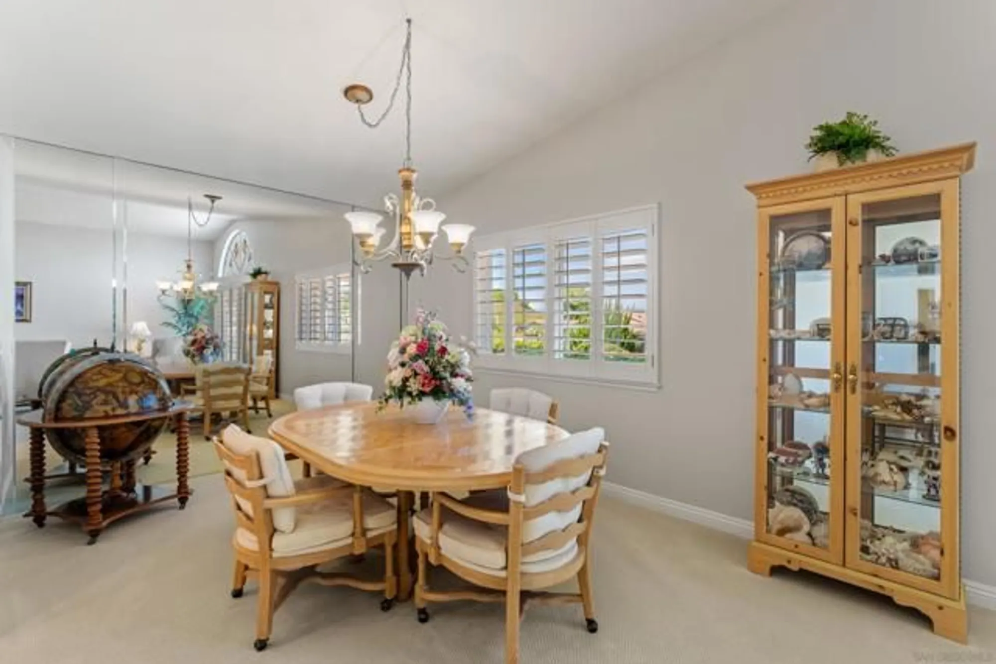 Property Slideshow image 9 of 37 | 18018 calle estepona, San Diego, CA, 92128