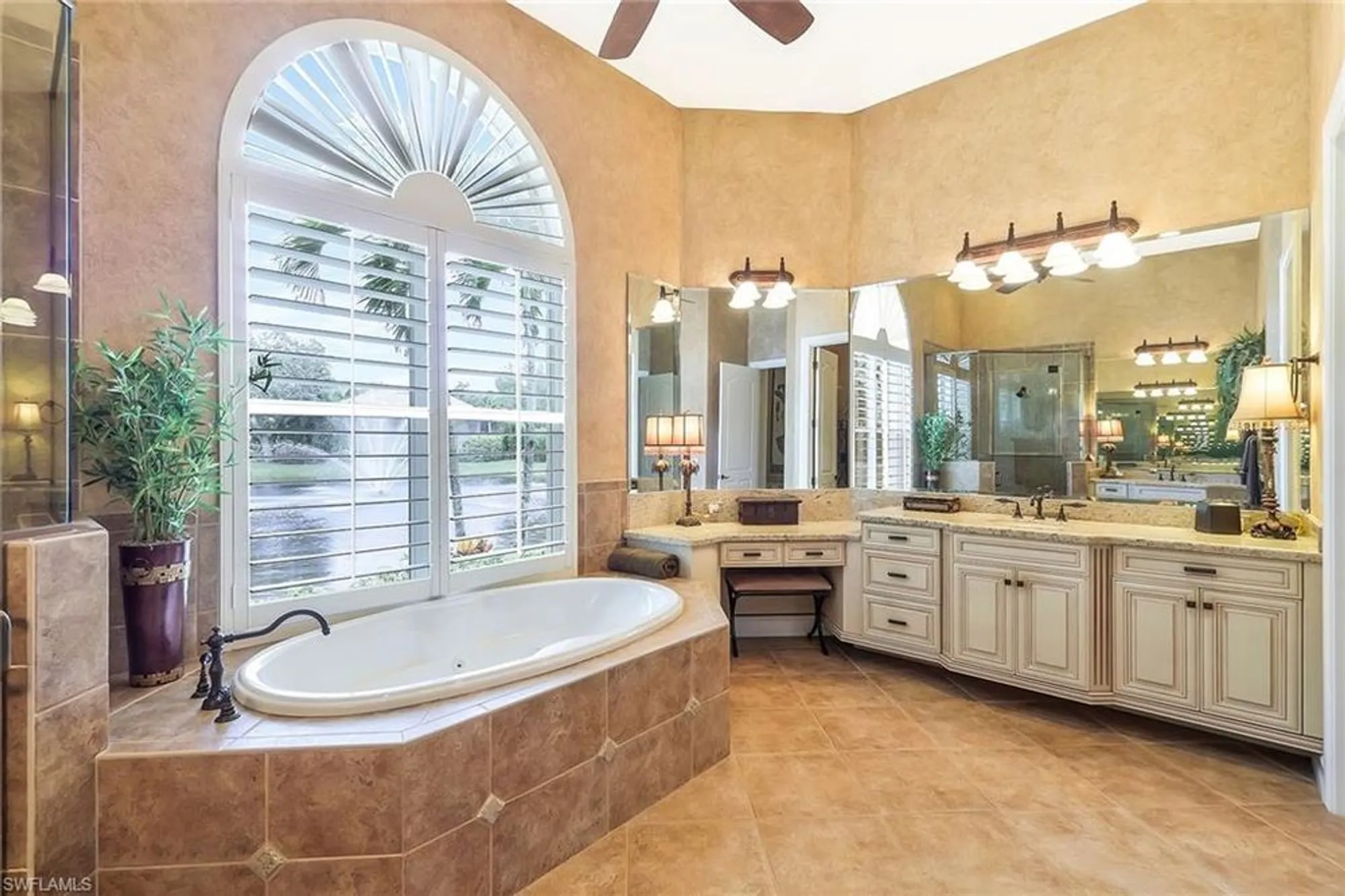Property Slideshow image 15 of 50 | 3601 sanctuary lakes dr, Bonita Springs, FL, 34134