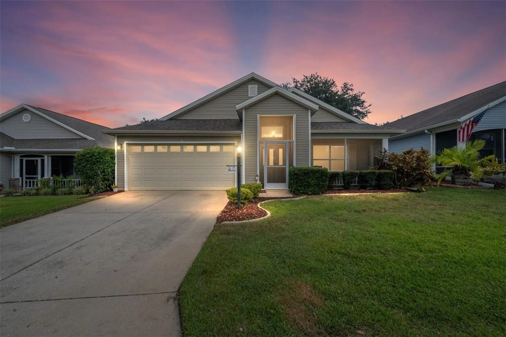 Property Slideshow image 2 of 37 | 24817 cranes roost cir, Leesburg, FL, 34748