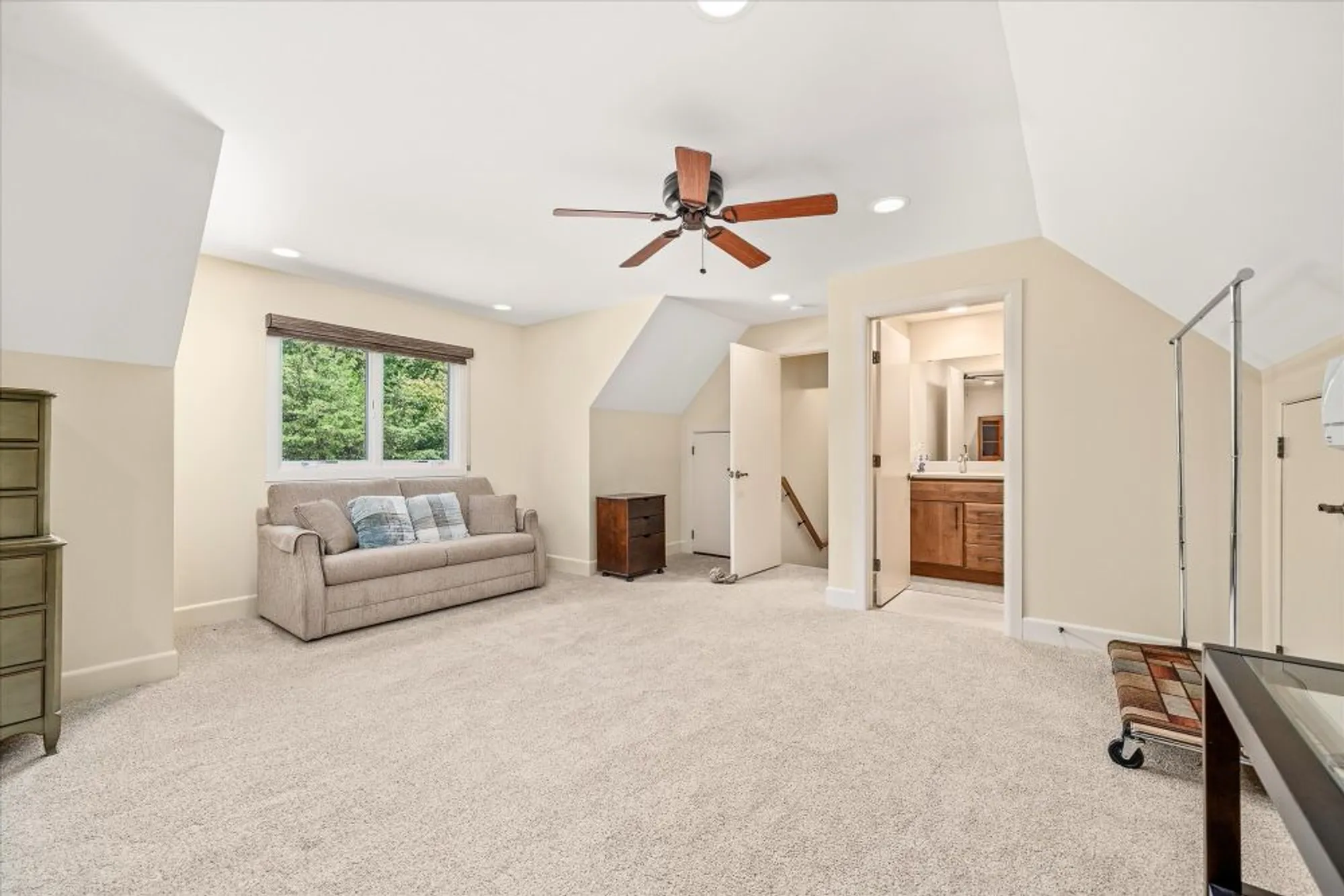 Property Slideshow image 76 of 81 | 61 bluff view ct, Crossville, TN, 38558