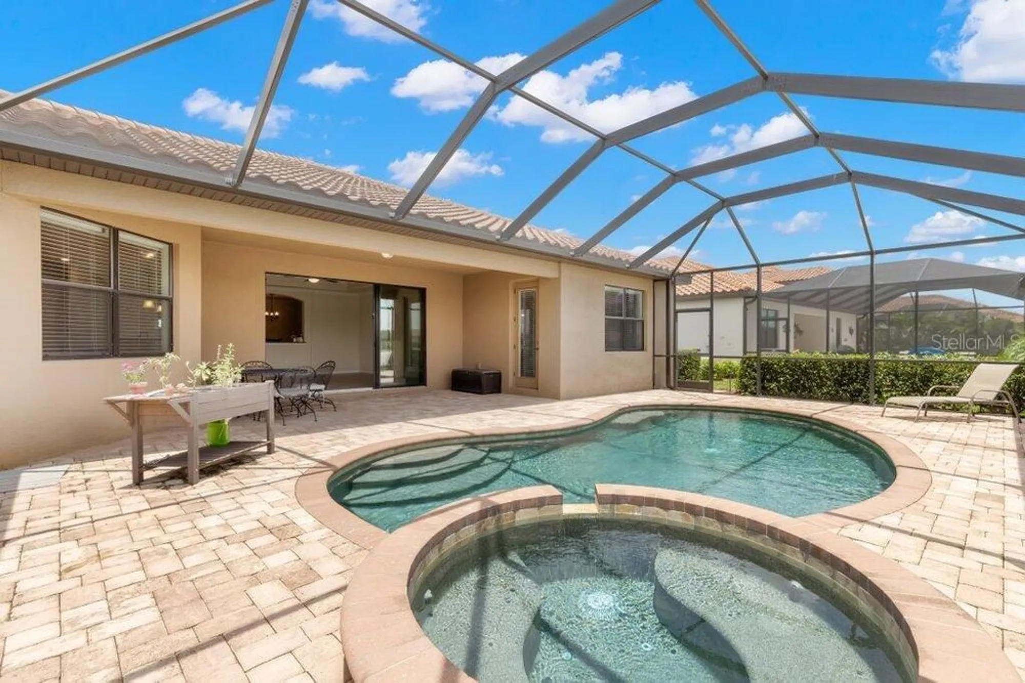 Property Slideshow image 12 of 55 | 6836 wild lake ter, Bradenton, FL, 34212