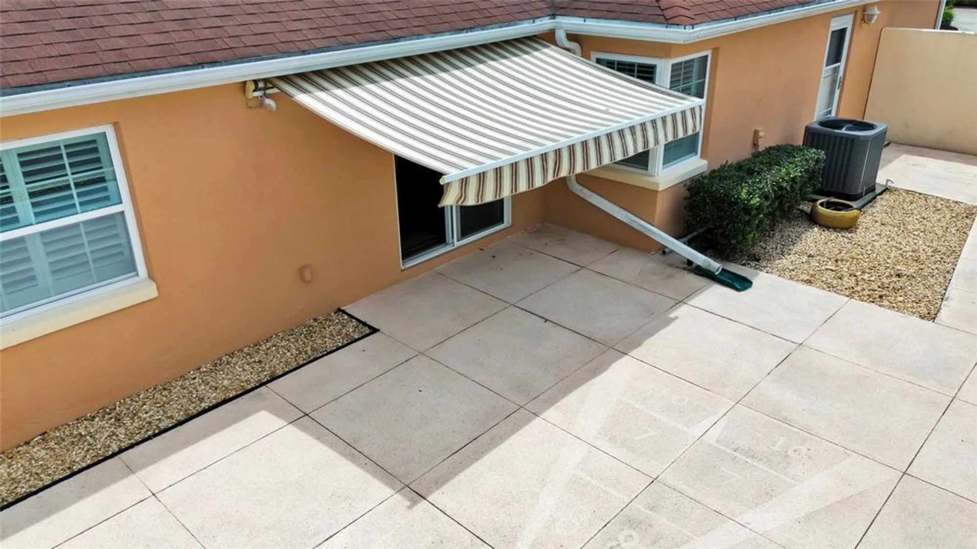 Property Slideshow image 37 of 45 | 916 medira dr, Lady Lake, FL, 32159