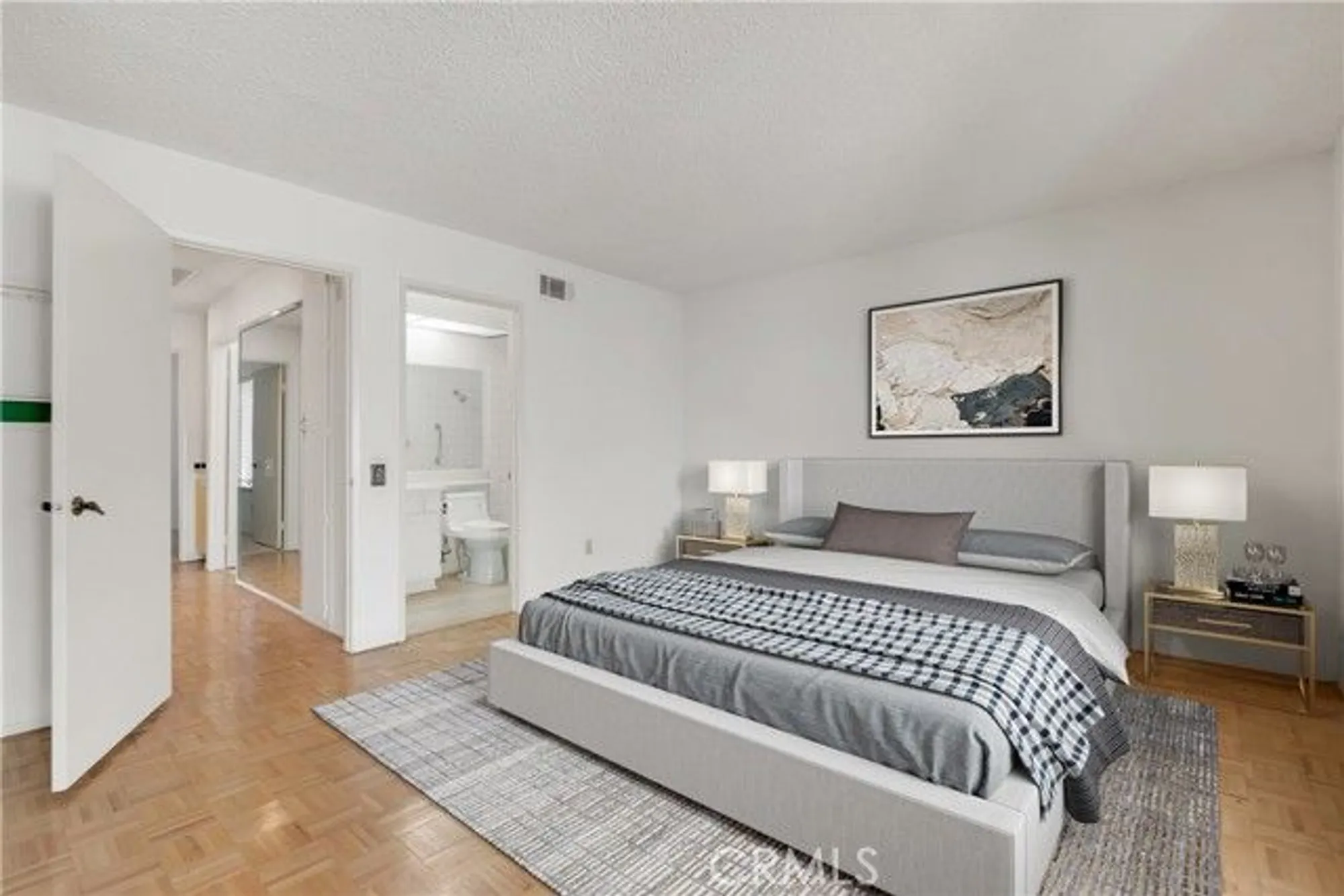 Property Slideshow image 11 of 32 | 17306 village 17, Camarillo, CA, 93012