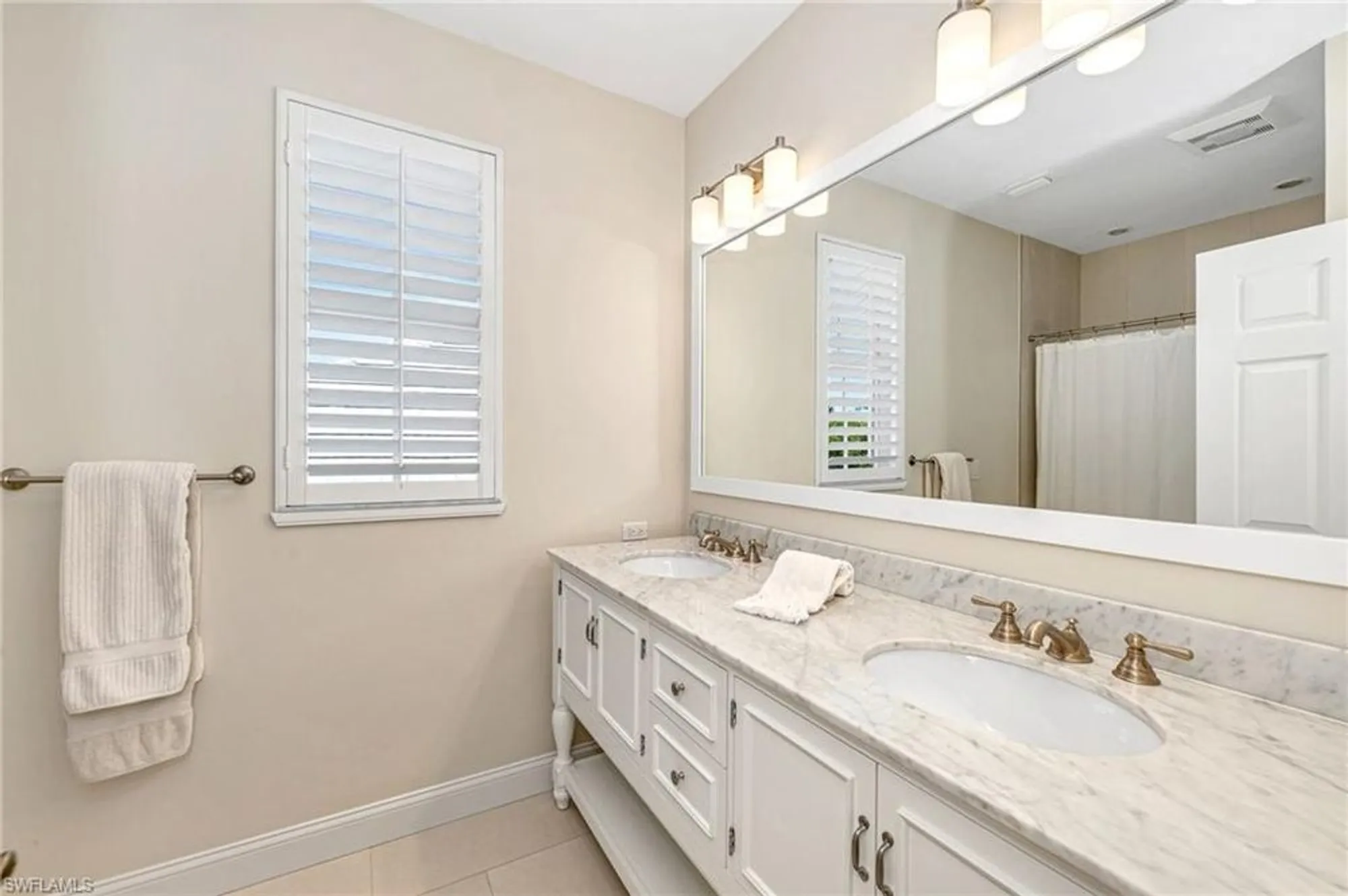 Property Slideshow image 18 of 28 | 27140 shell ridge cir, Bonita Springs, FL, 34134