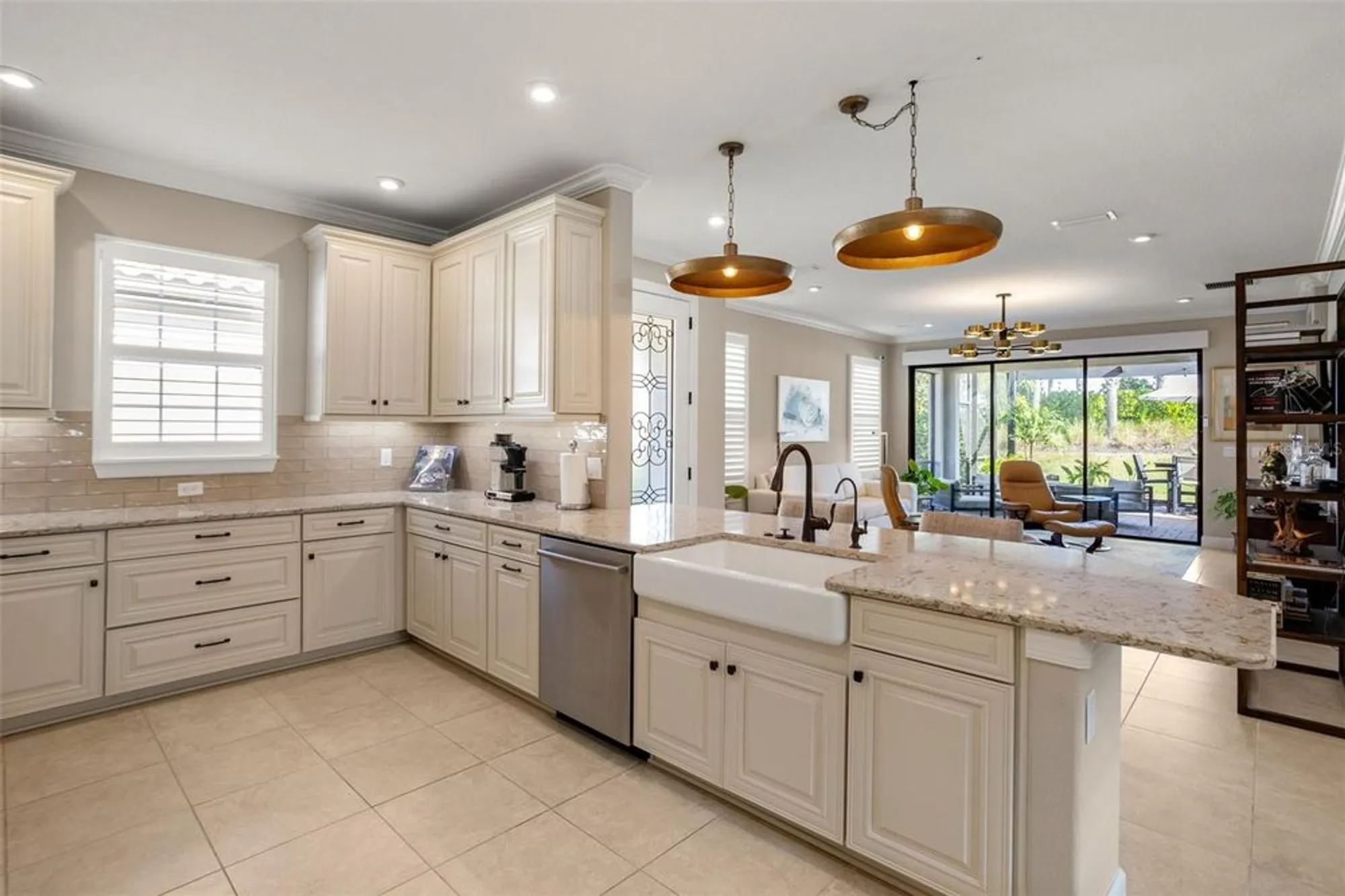 Property Slideshow image 8 of 53 | 12416 parigi way, Sarasota, FL, 34238