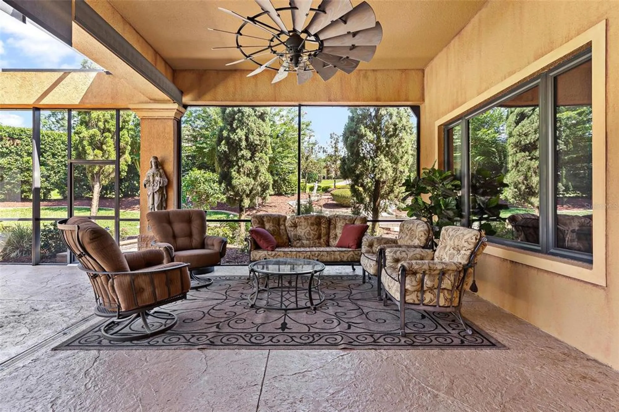 Property Slideshow image 15 of 82 | 5235 greens dr, Lady Lake, FL, 32159