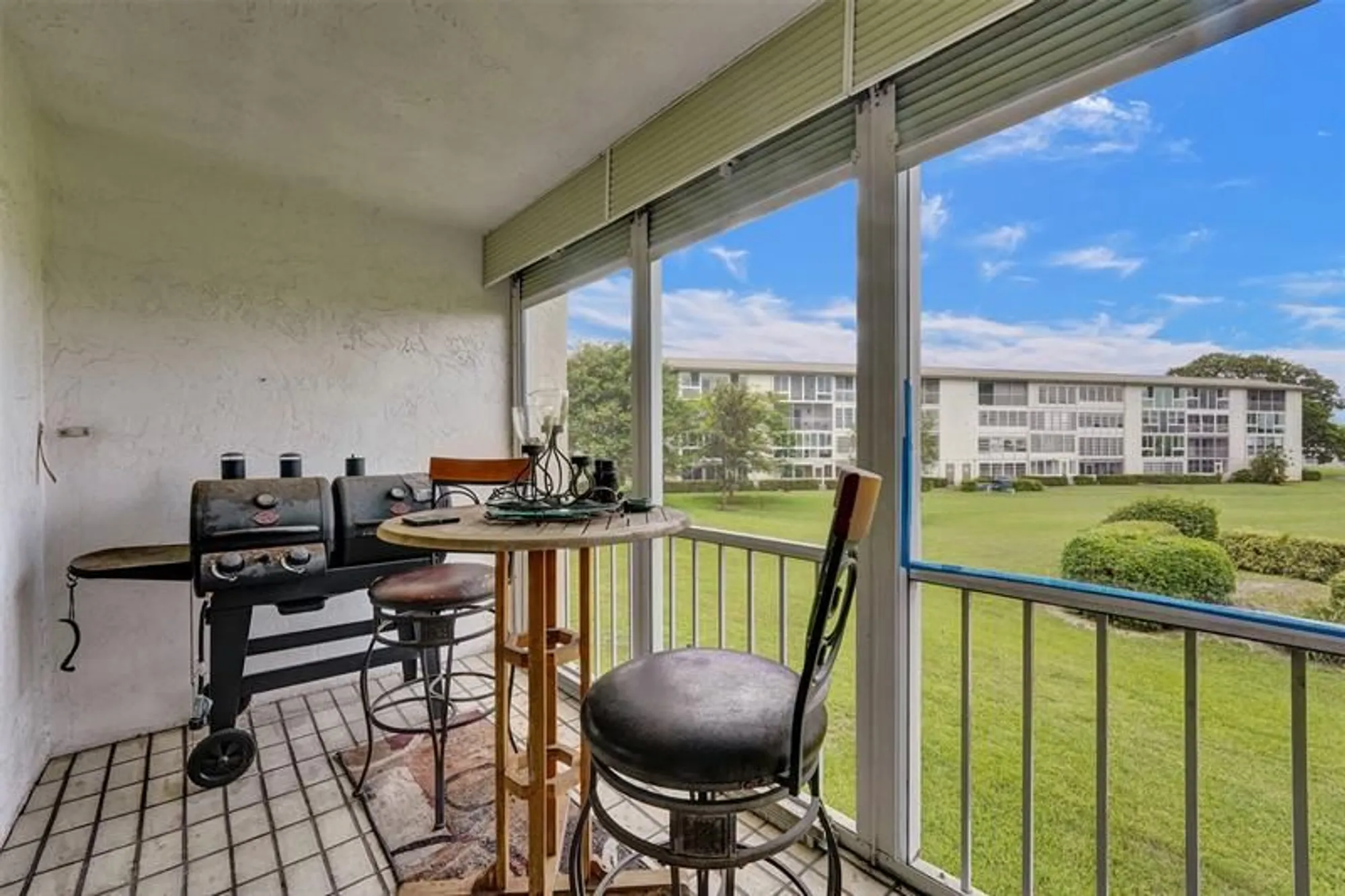 Property Slideshow image 32 of 40 | 4602 martinique way apt f2 # 4602, Coconut Creek, FL, 33066
