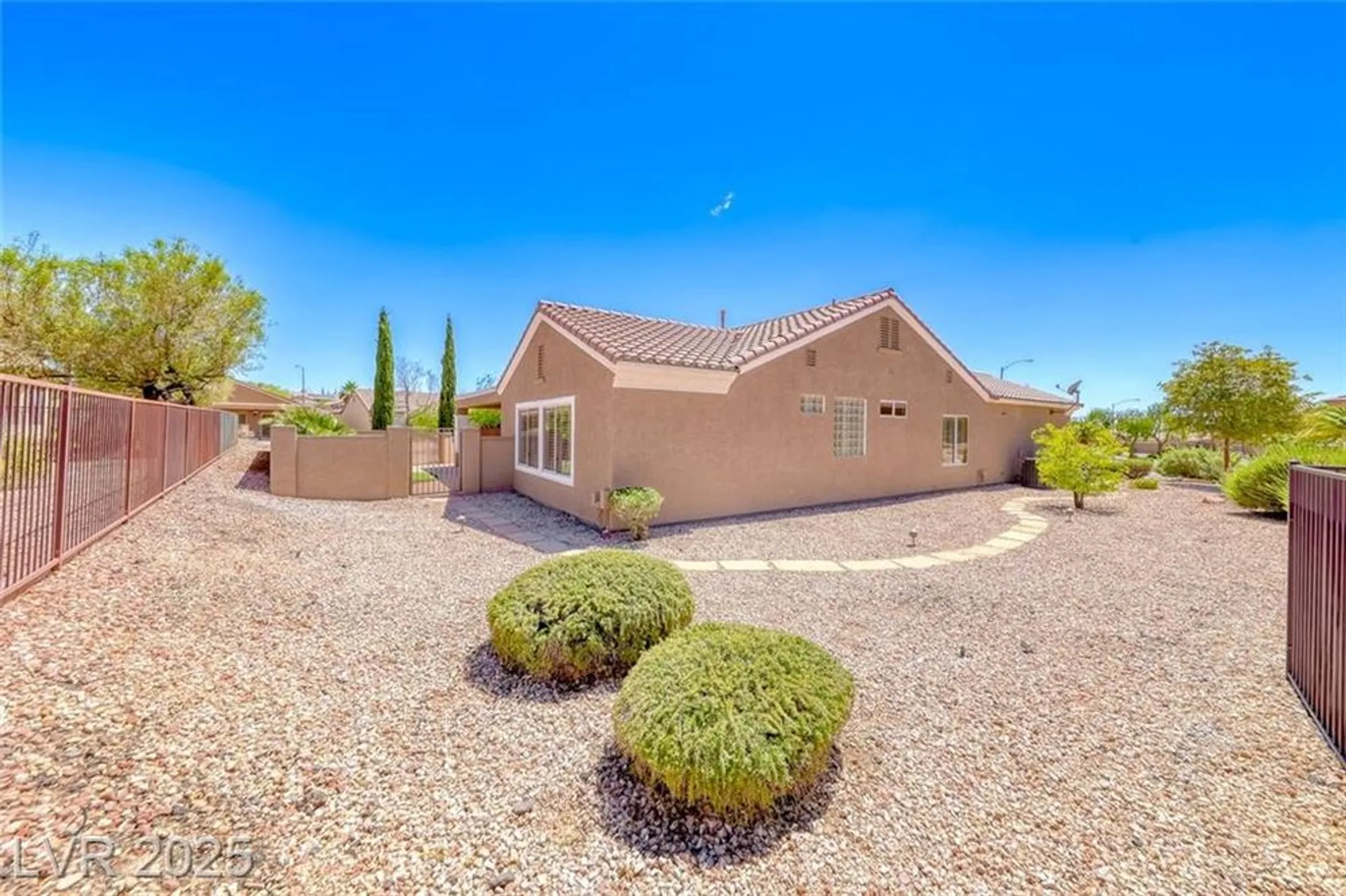 Property Slideshow image 36 of 50 | 3001 walnut park ct, Henderson, NV, 89052
