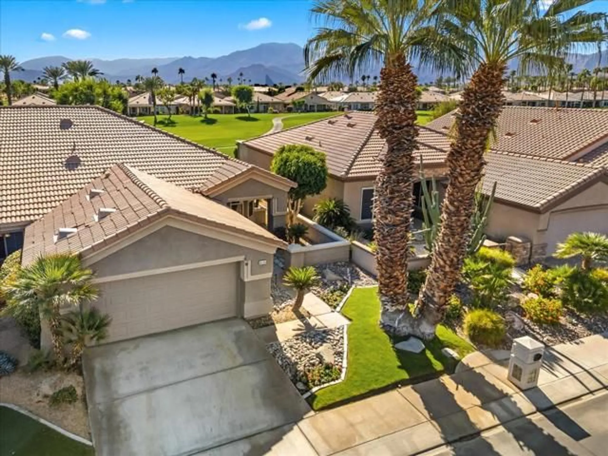 Property Slideshow image 41 of 43 | 80275 royal dornoch dr, Indio, CA, 92201