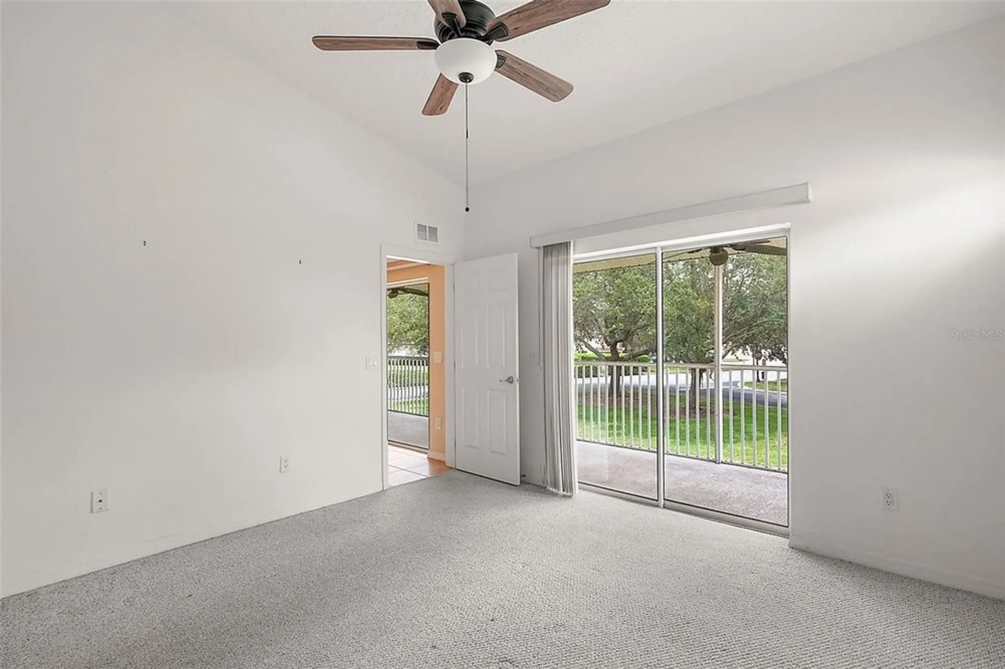 Property Slideshow image 20 of 33 | 5368 compass pt # 202, Oxford, FL, 34484