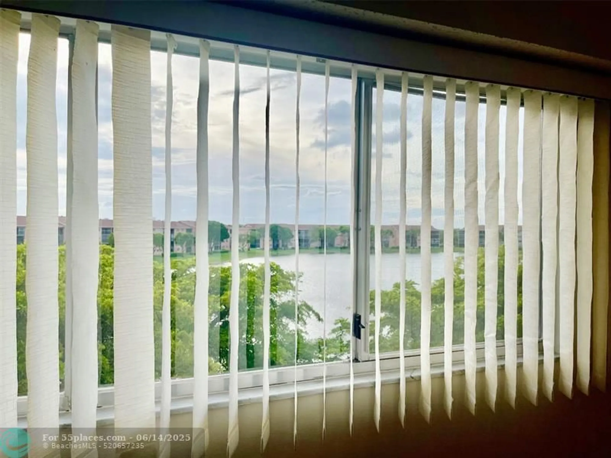 Property Slideshow image 27 of 62 | 750 sw 138th ave apt 403f, Pembroke Pines, FL, 33027