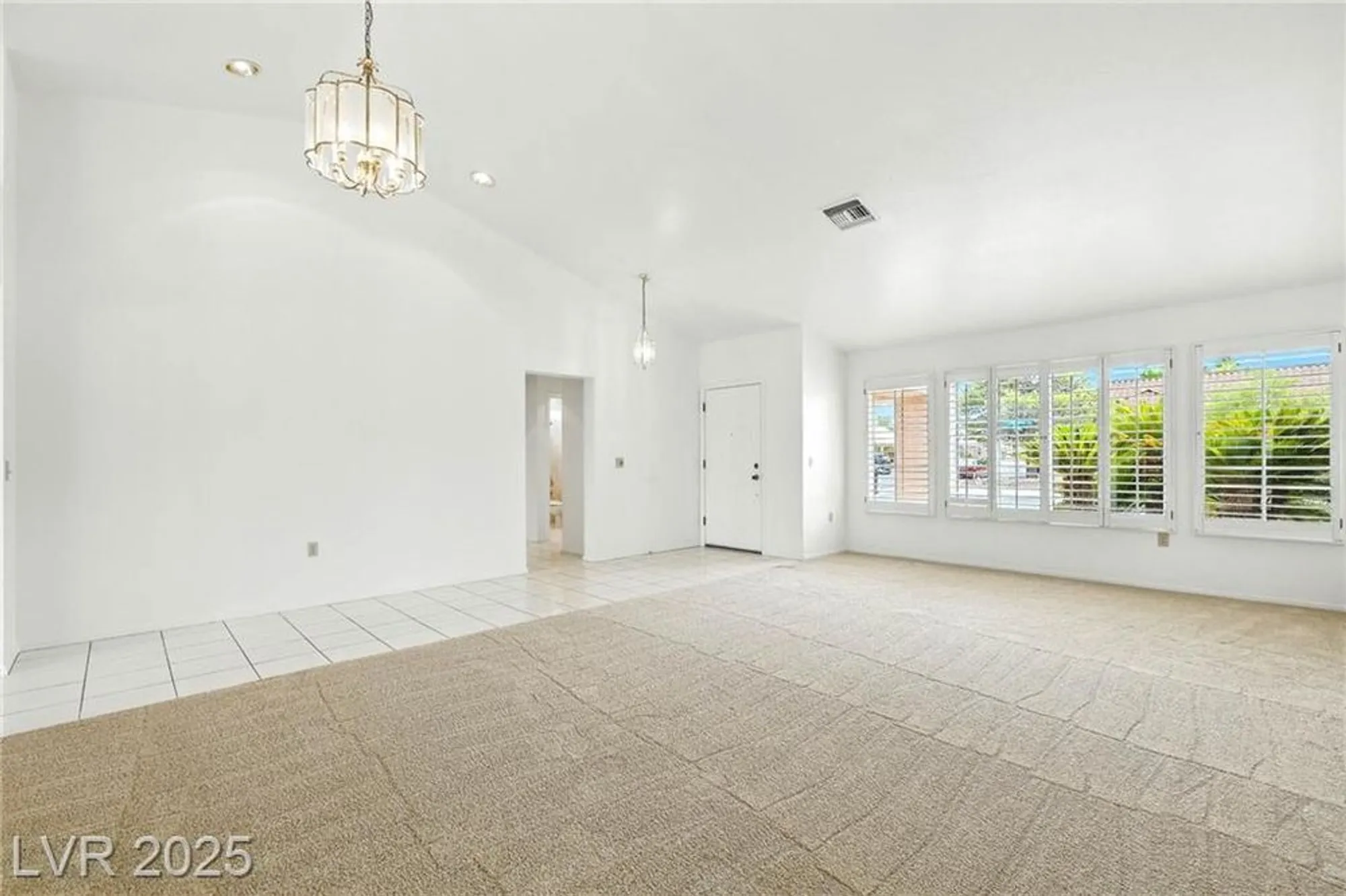 Property Slideshow image 10 of 35 | 8500 linderwood dr, Las Vegas, NV, 89134