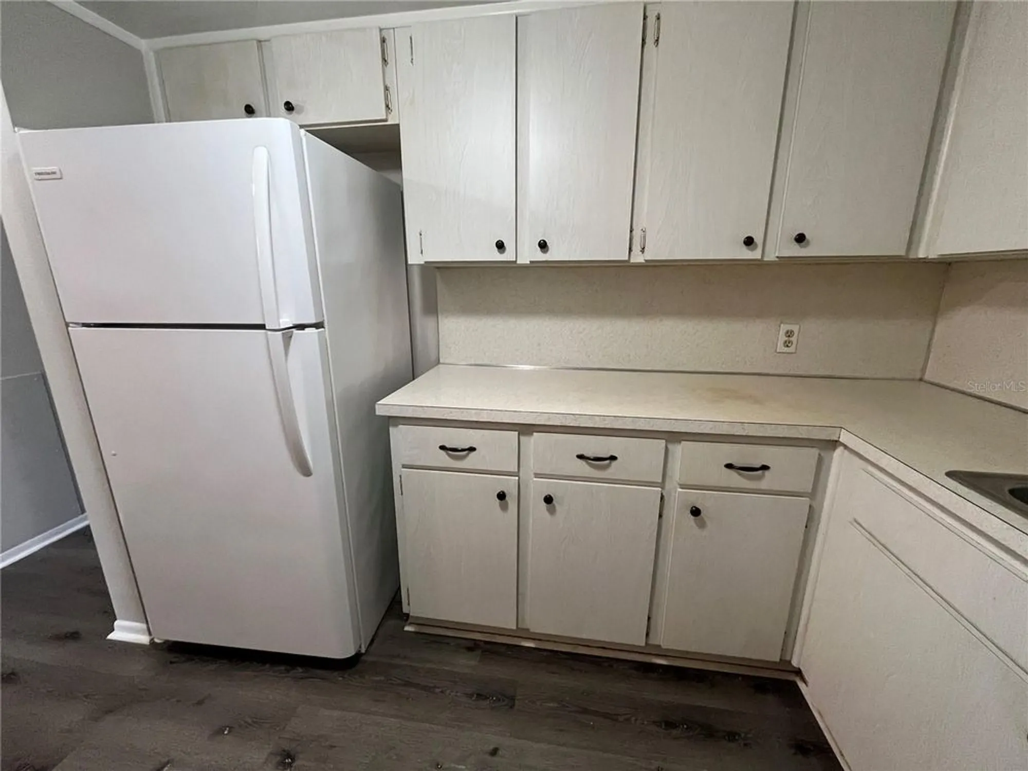 Property Slideshow image 13 of 43 | 2449 columbia dr apt 55, Clearwater, FL, 33763