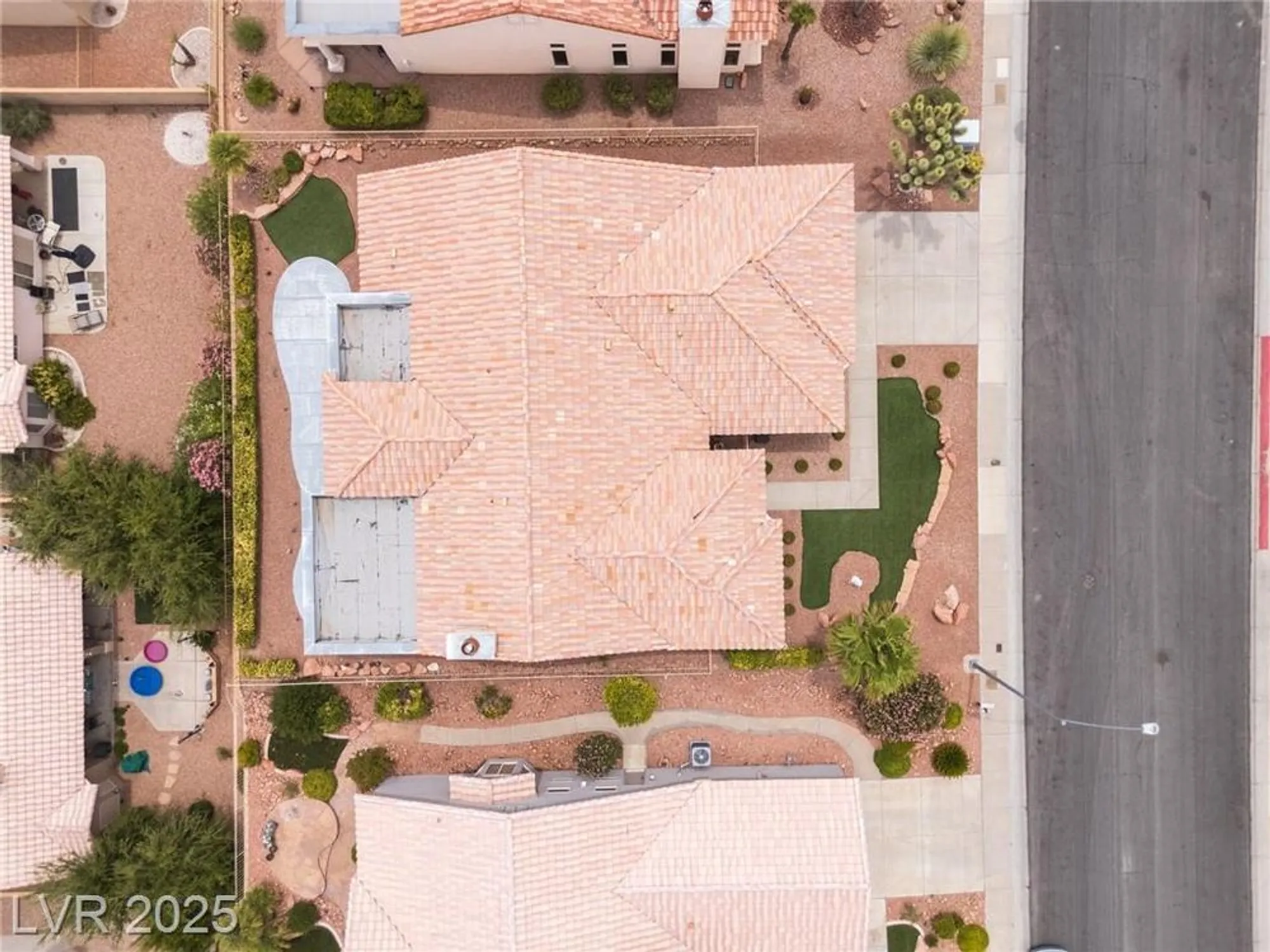 Property Slideshow image 39 of 67 | 2624 spalding dr, Las Vegas, NV, 89134