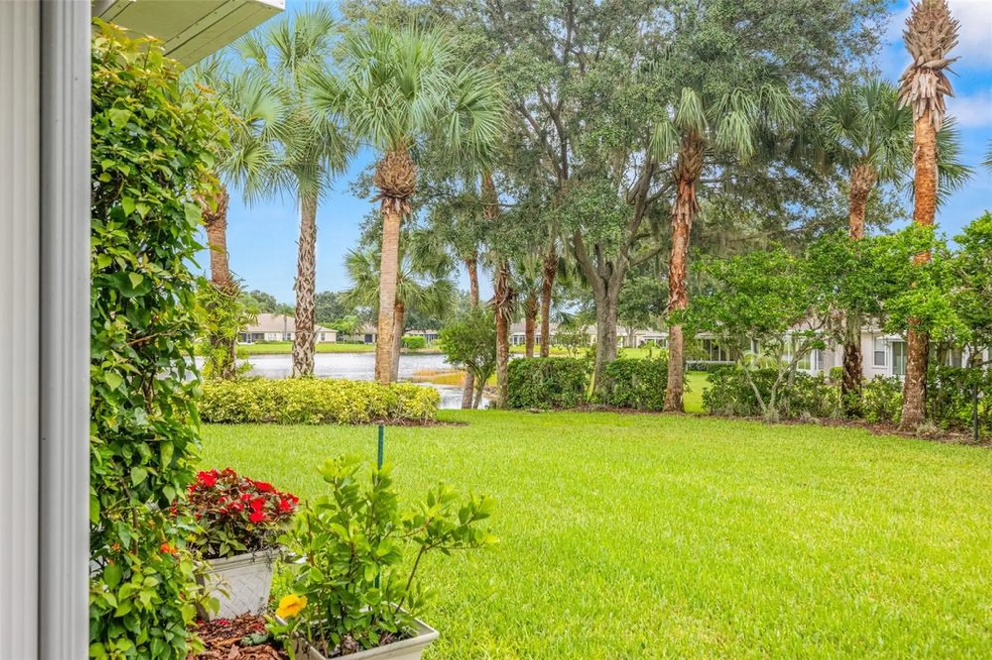 Property Slideshow image 25 of 30 | 1226 huntington greens dr, Sun City Center, FL, 33573