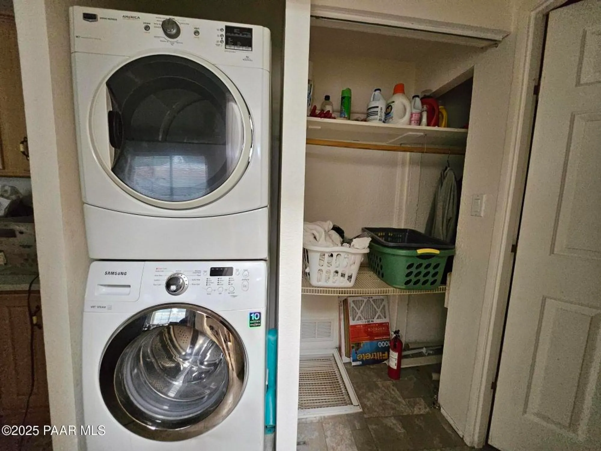 Property Slideshow image 15 of 22 | 885 n mesquite tree dr, Prescott Valley, AZ, 86327