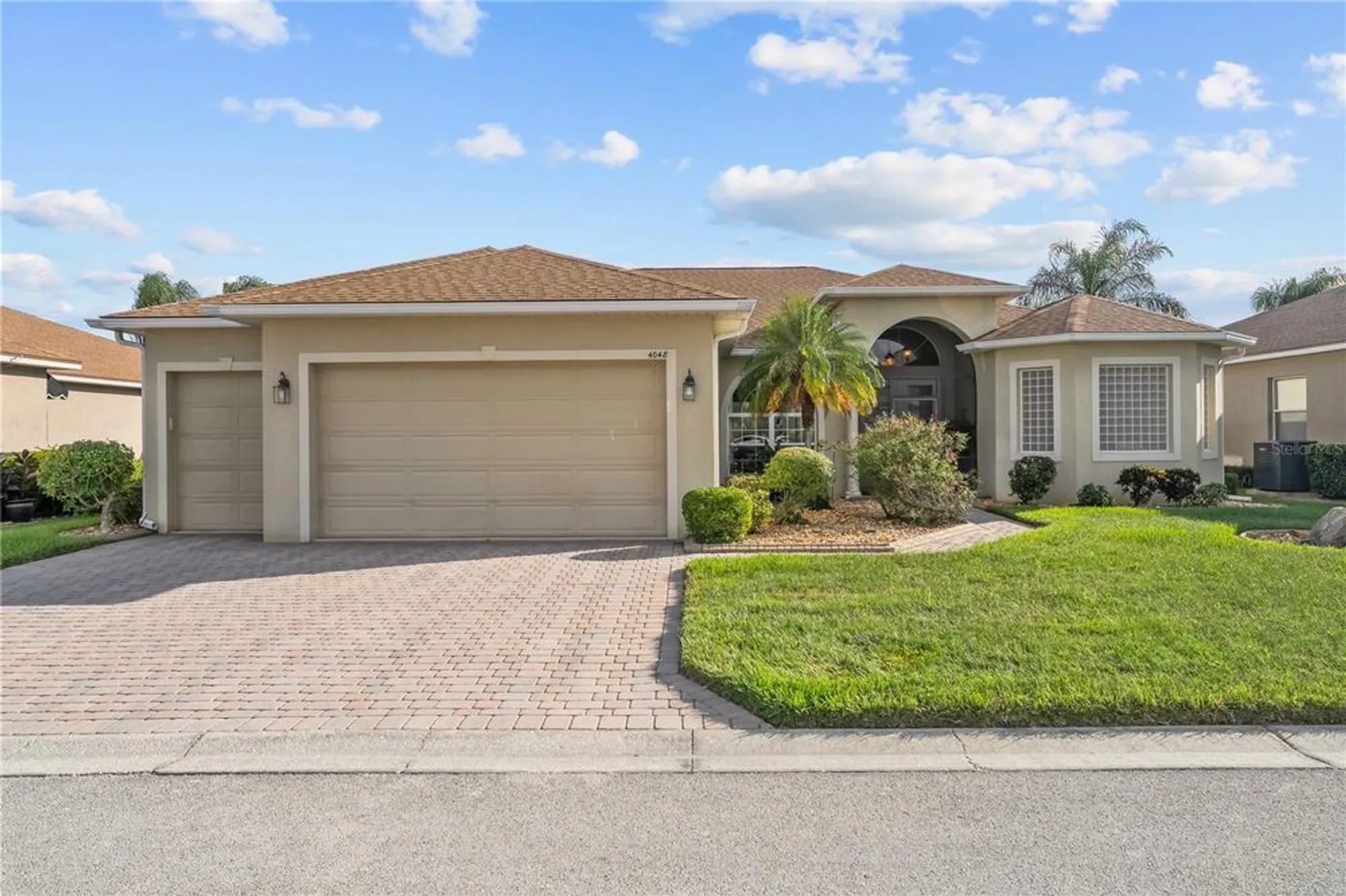 Property Slideshow image 1 of 65 | 4048 phoenician way, Winter Haven, FL, 33884