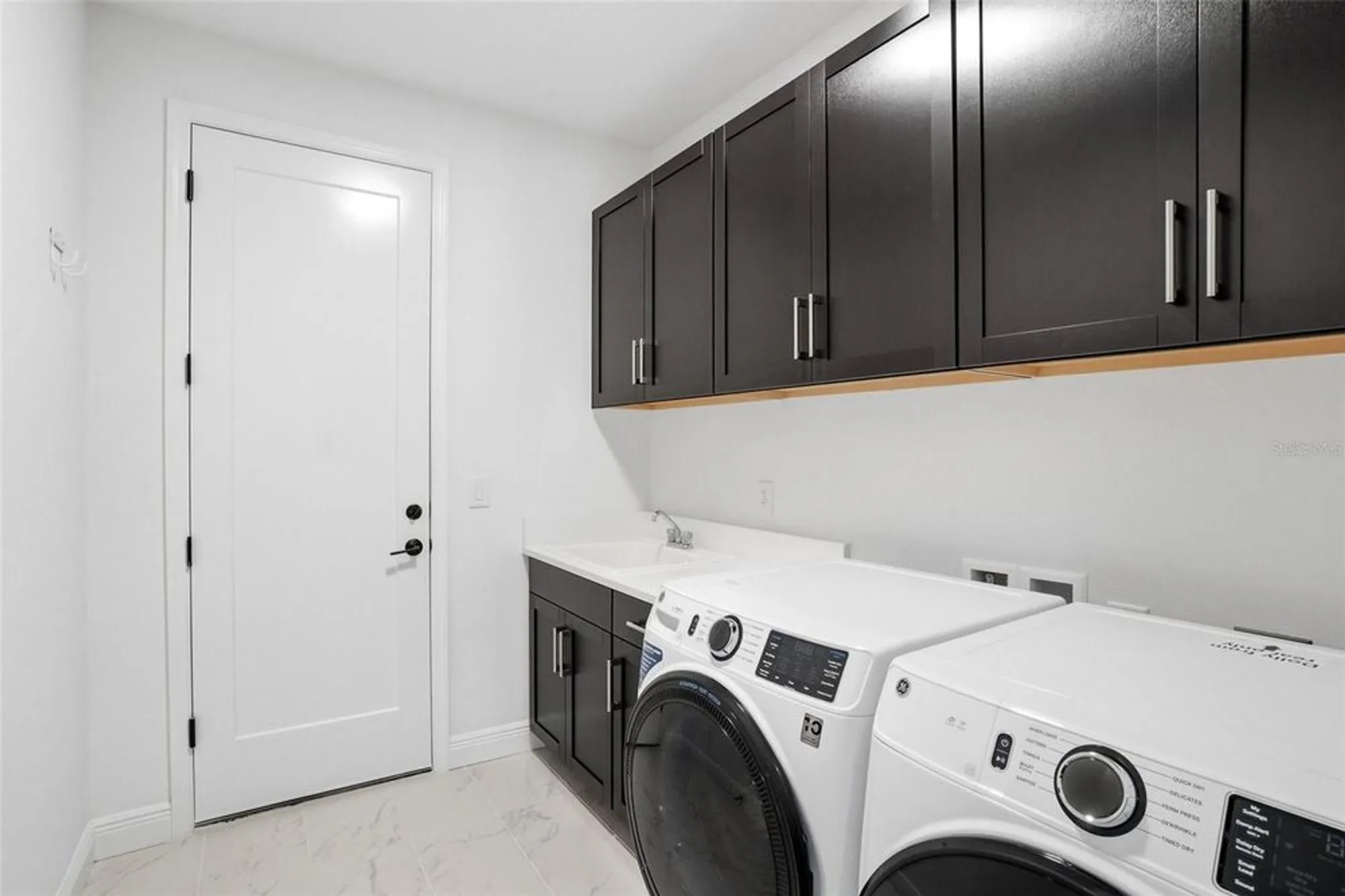 Property Slideshow image 37 of 61 | 17333 savory mist cir, Bradenton, FL, 34211