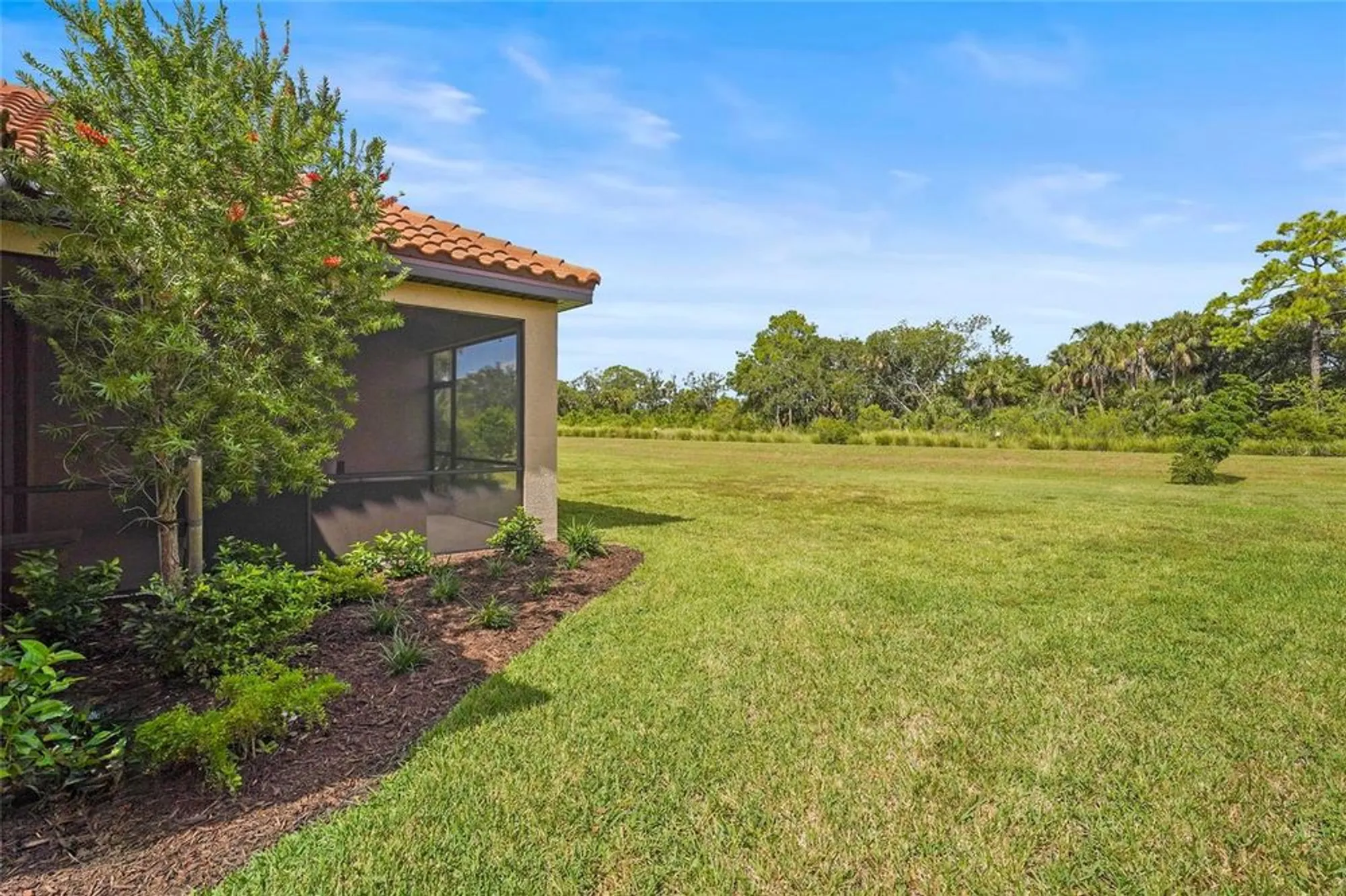 Property Slideshow image 11 of 86 | 6195 mesa gln, Bradenton, FL, 34203