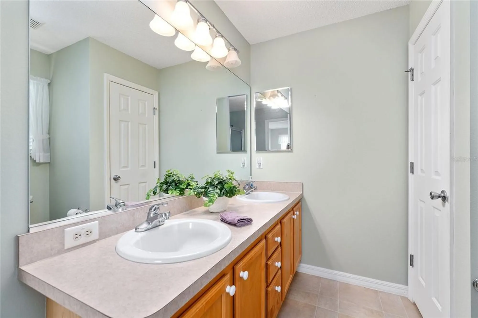 Property Slideshow image 25 of 59 | 301 pacolet ter, The Villages, FL, 32162