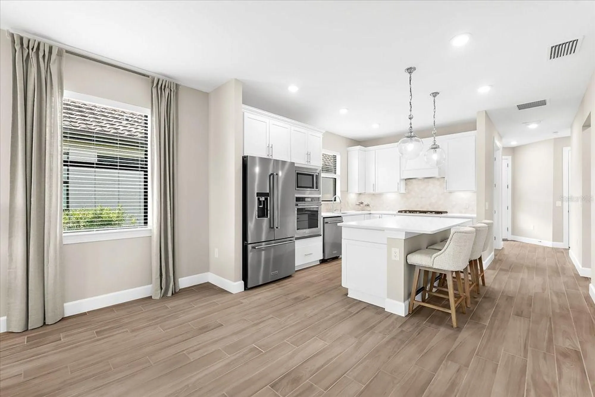 Property Slideshow image 37 of 99 | 6791 alstead cir, Bradenton, FL, 34202