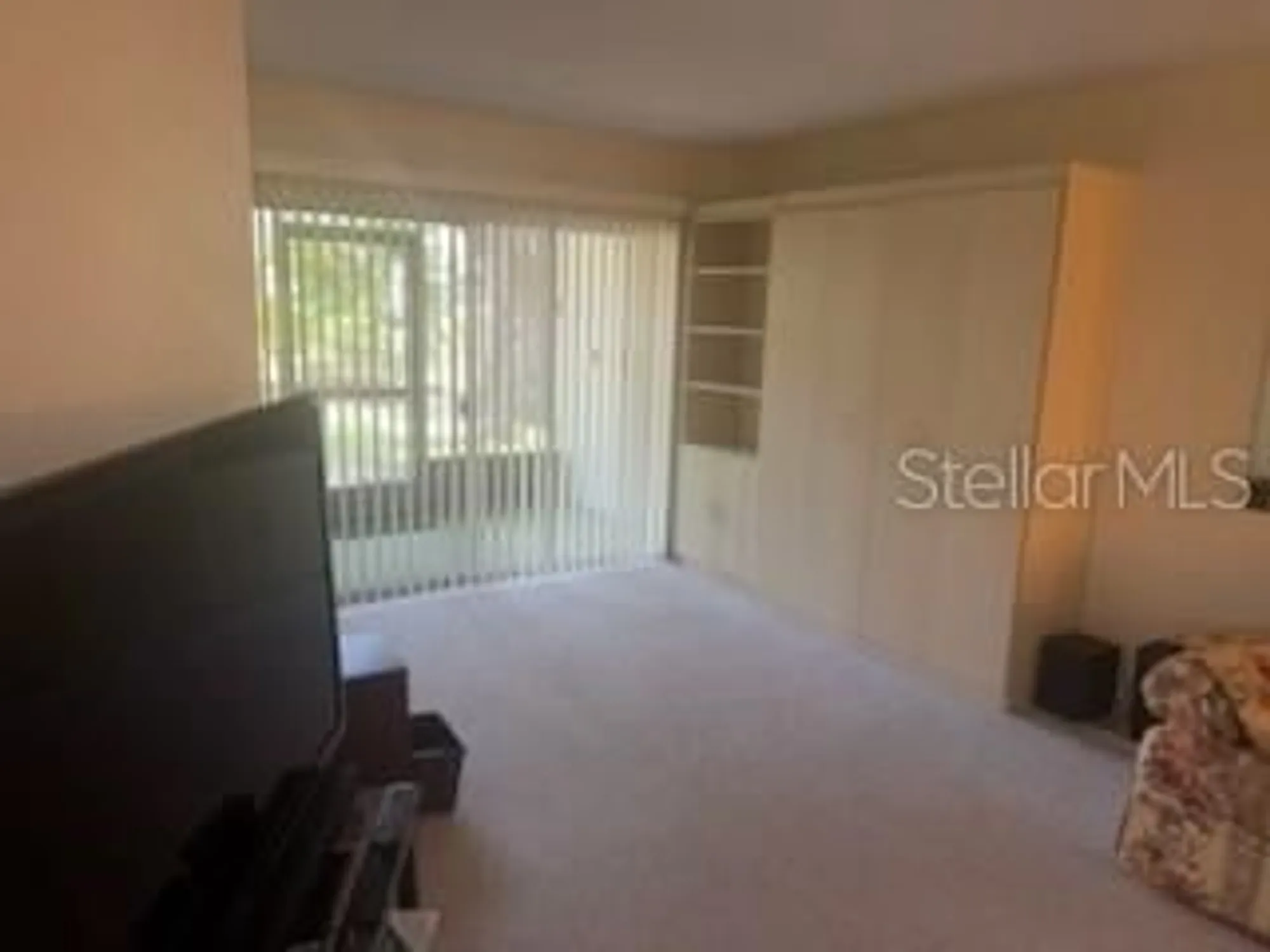 Property Slideshow image 7 of 14 | 861 maple ct 104, Dunedin, FL, 34698