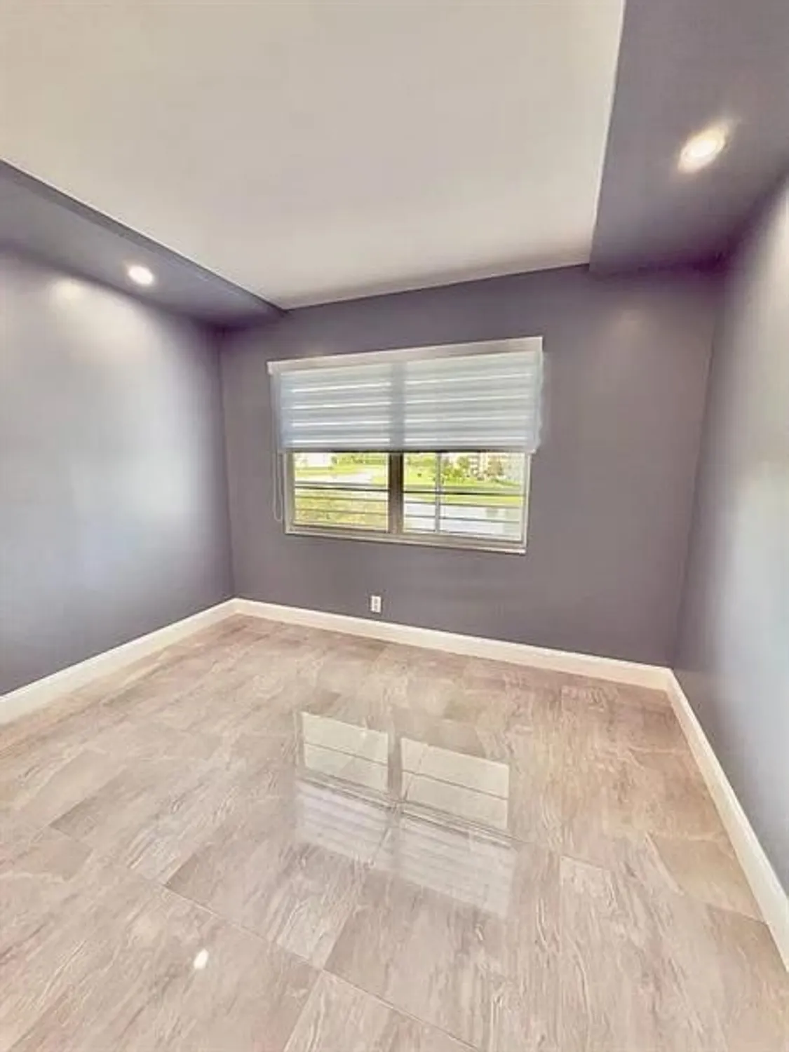 Property Slideshow image 18 of 43 | 3021 guildford b b, Boca Raton, FL, 33434