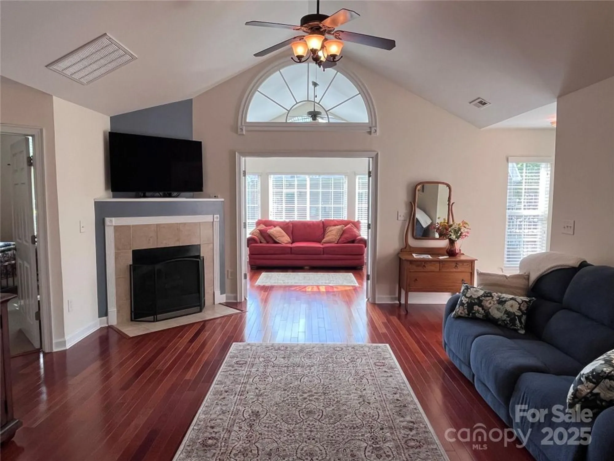 Property Slideshow image 6 of 32 | 5518 prosperity view dr, Charlotte, NC, 28269