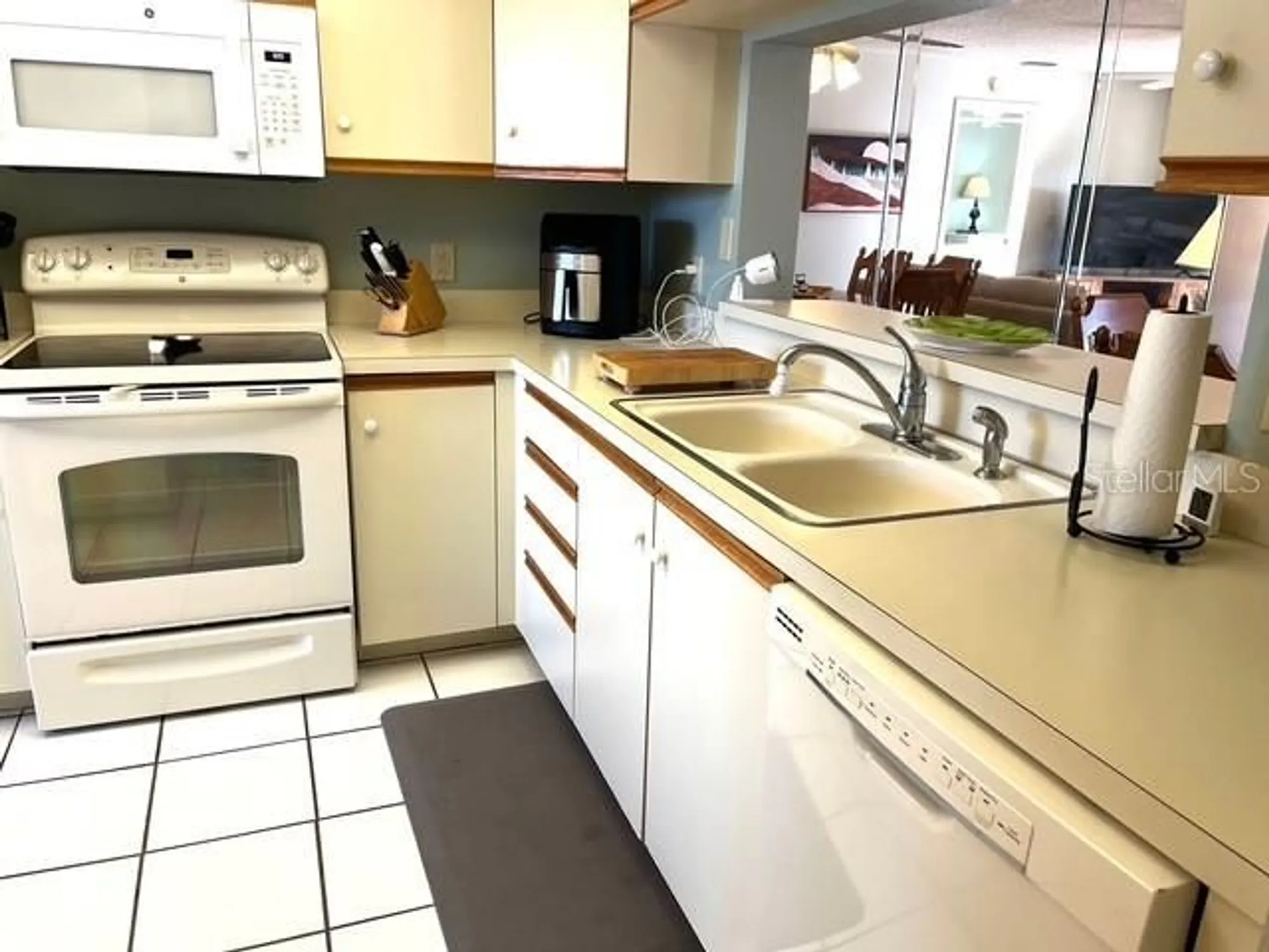 Property Slideshow image 19 of 59 | 6501 stone river rd 306, Bradenton, FL, 34203