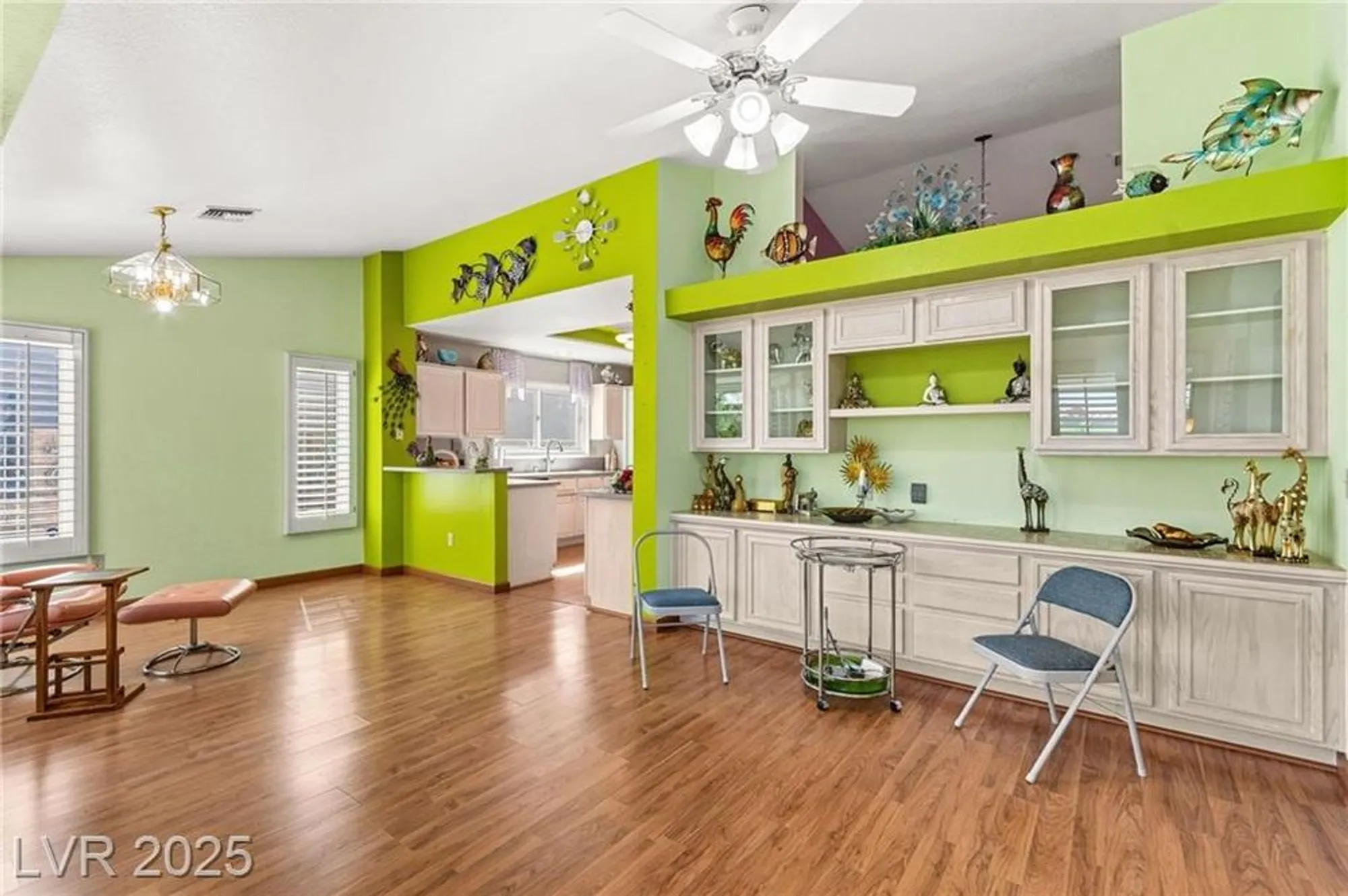 Property Slideshow image 10 of 26 | 2712 lotus hill dr, Las Vegas, NV, 89134