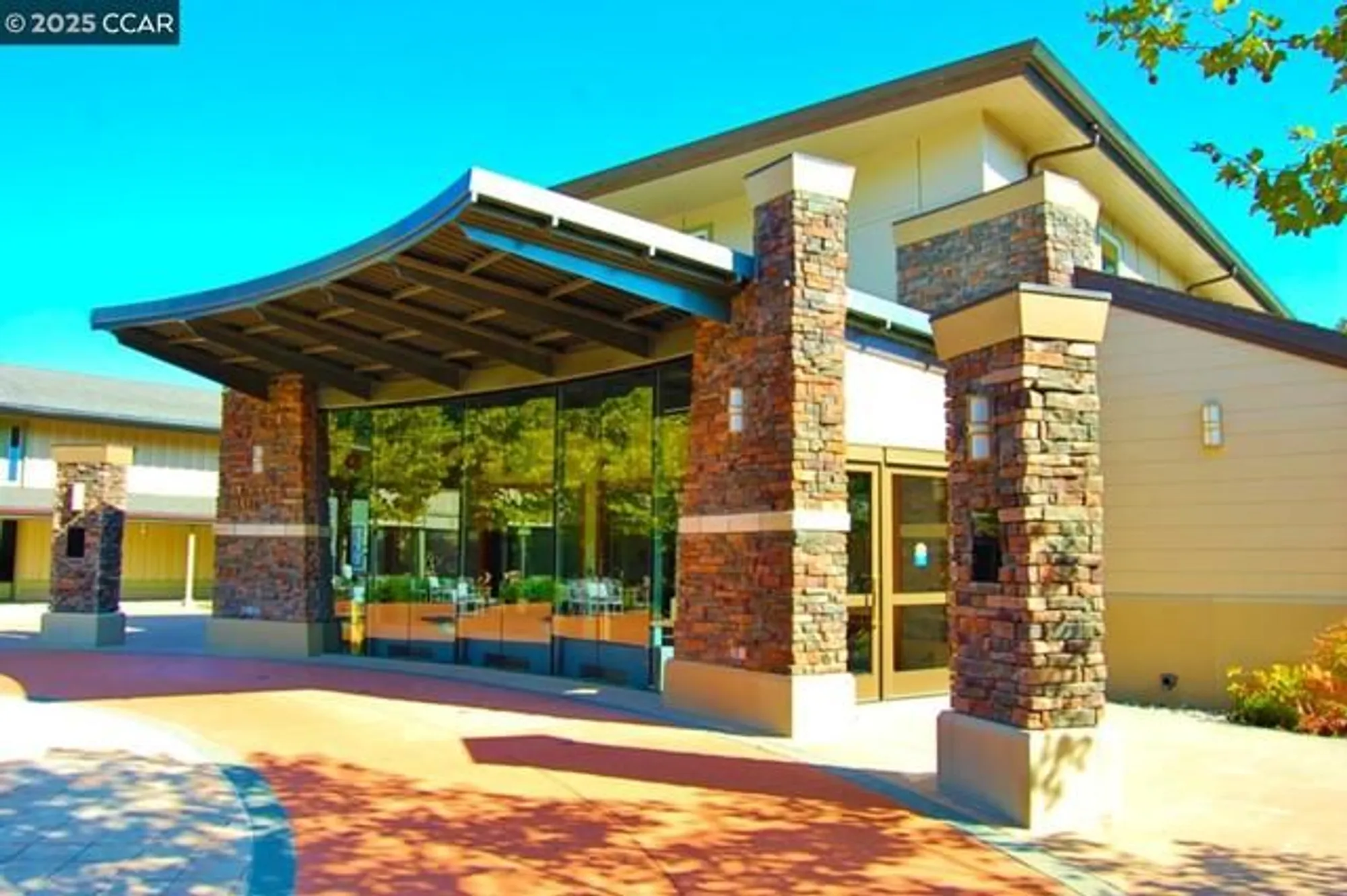 Property Slideshow image 43 of 60 | 1332 canyonwood ct apt 2, Walnut Creek, CA, 94595