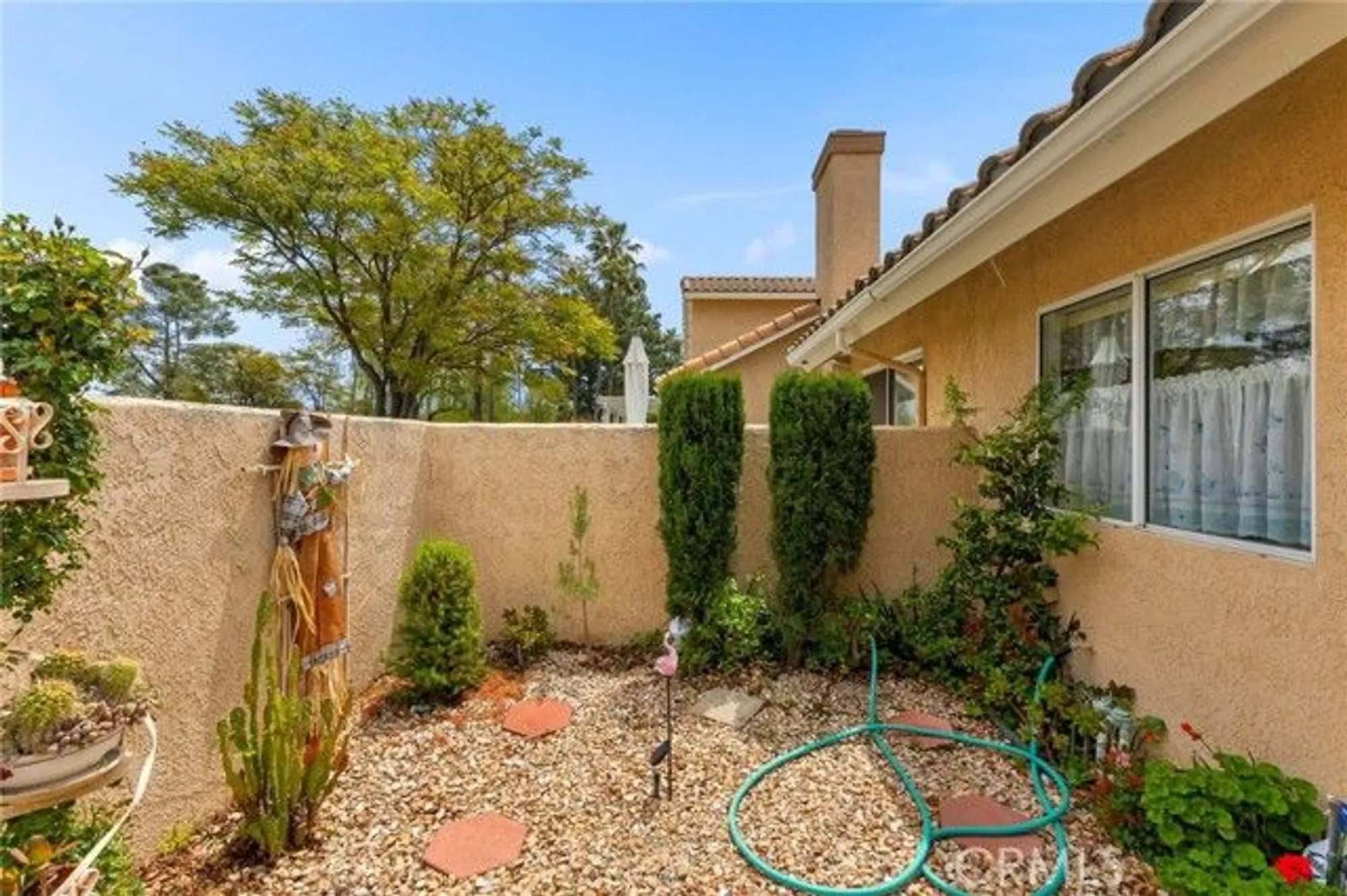 Property Slideshow image 15 of 29 | 672 la quinta dr, Banning, CA, 92220
