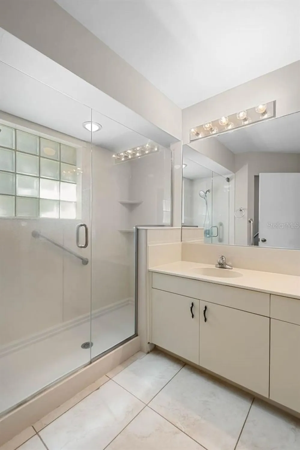 Property Slideshow image 16 of 54 | 1209 litchfield dr # 42, Sun City Center, FL, 33573