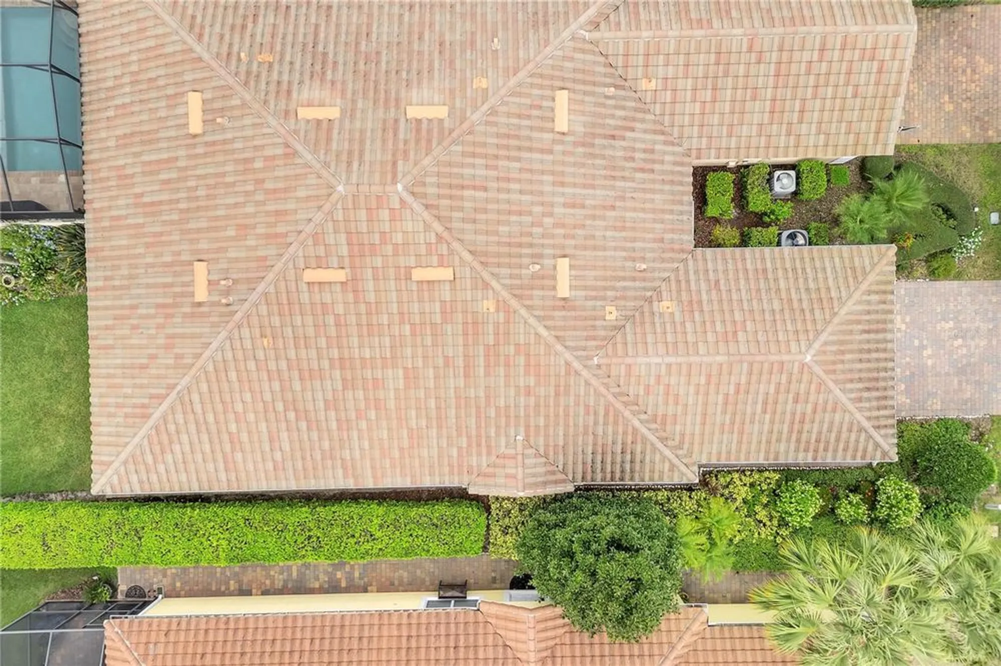 Property Slideshow image 3 of 53 | 11959 fiore dr, Orlando, FL, 32827