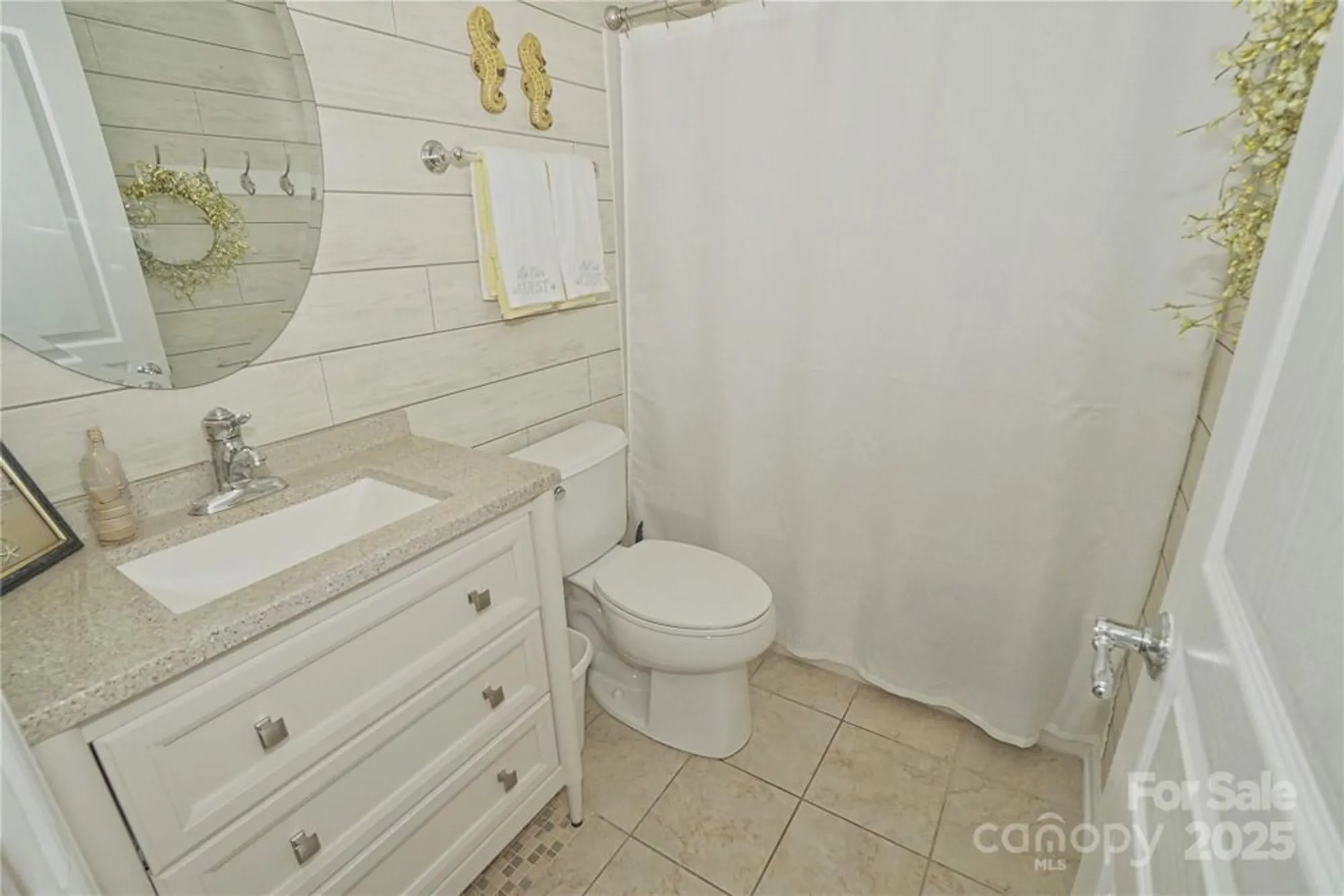 Property Slideshow image 9 of 20 | 19182 mallard dr, Fort Mill, SC, 29707