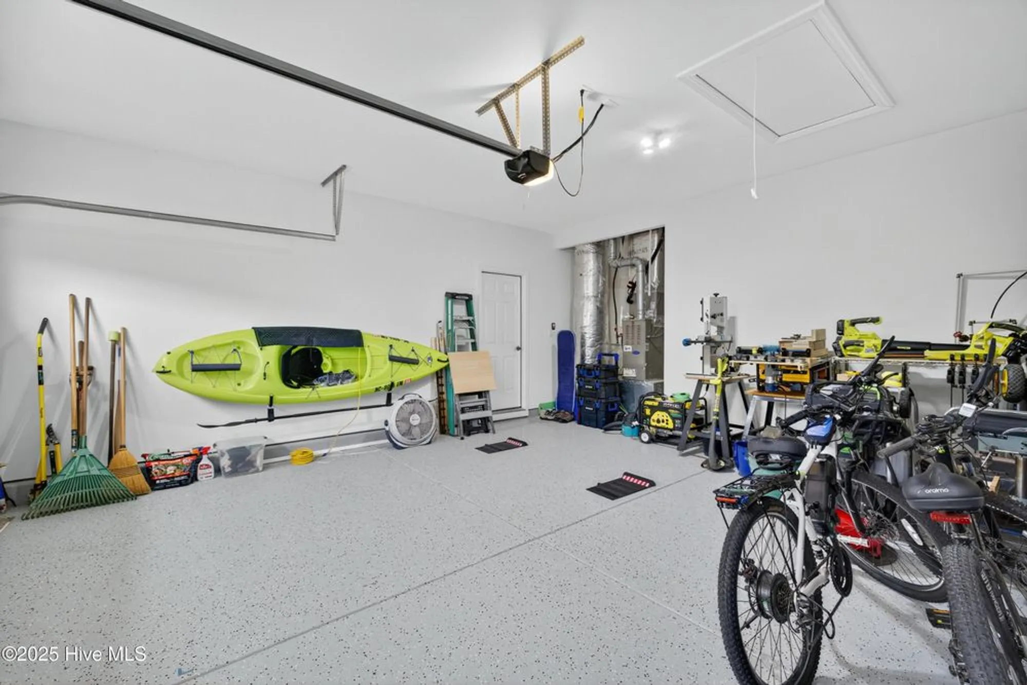 Property Slideshow image 34 of 40 | 4069 druids glen dr, Leland, NC, 28451