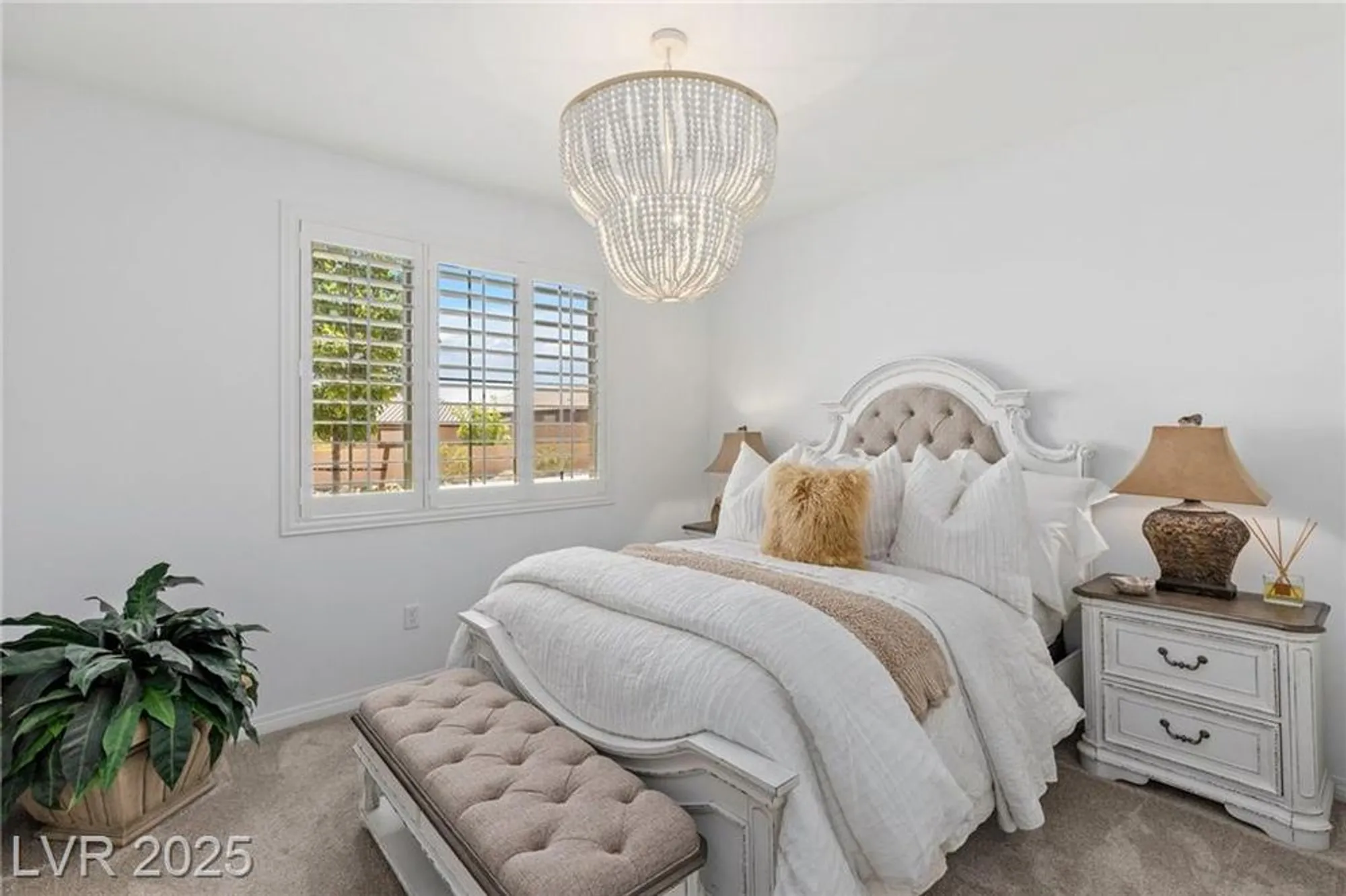 Property Slideshow image 19 of 44 | 25 red creek bluff st, Henderson, NV, 89011