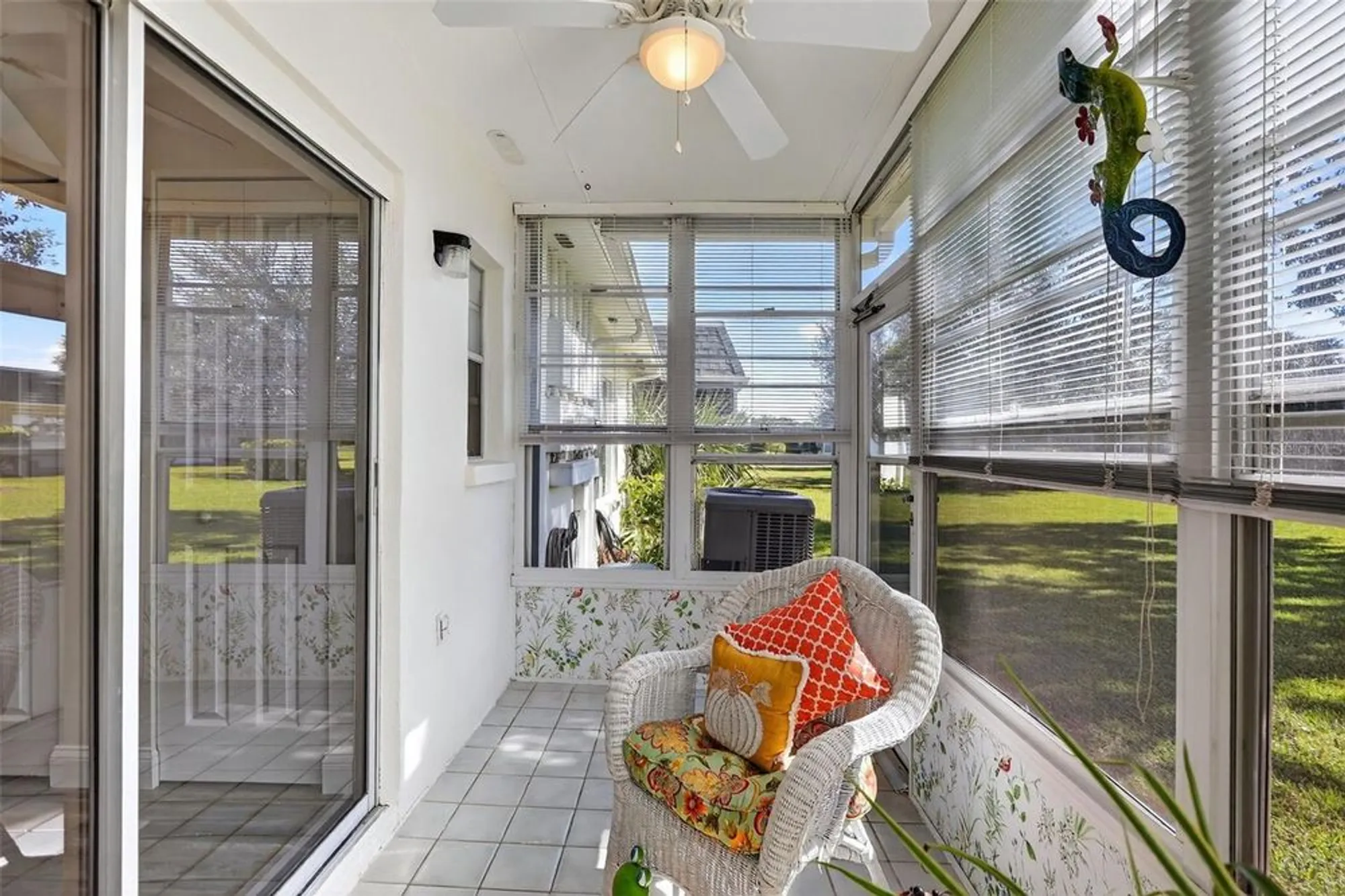 Property Slideshow image 33 of 48 | 4207 34th avenue dr w # 4207, Bradenton, FL, 34205