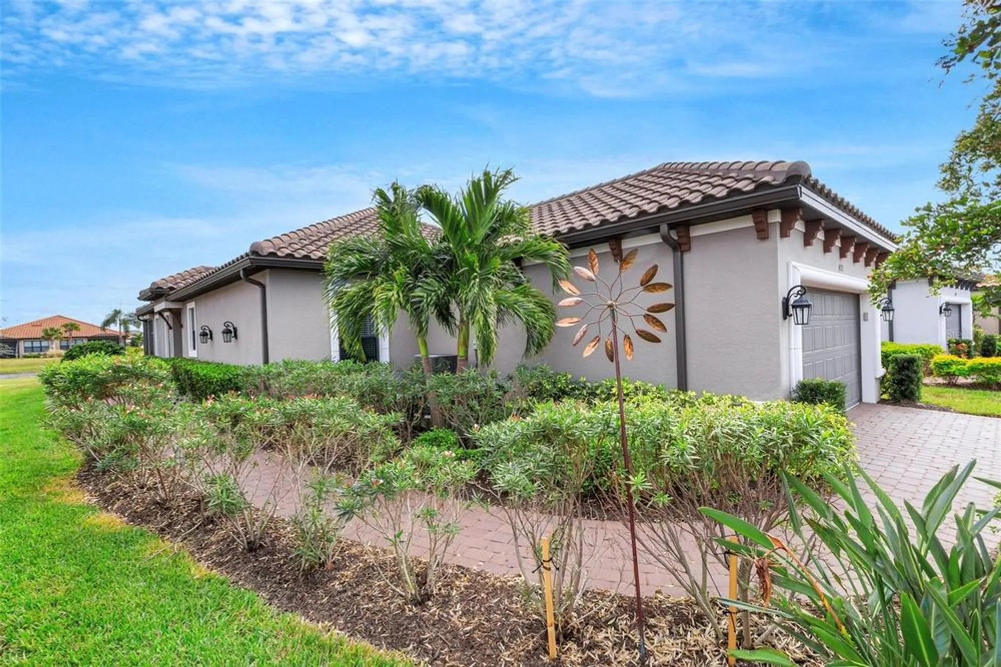 Property Slideshow image 4 of 57 | 4727 motta ct, Bradenton, FL, 34211
